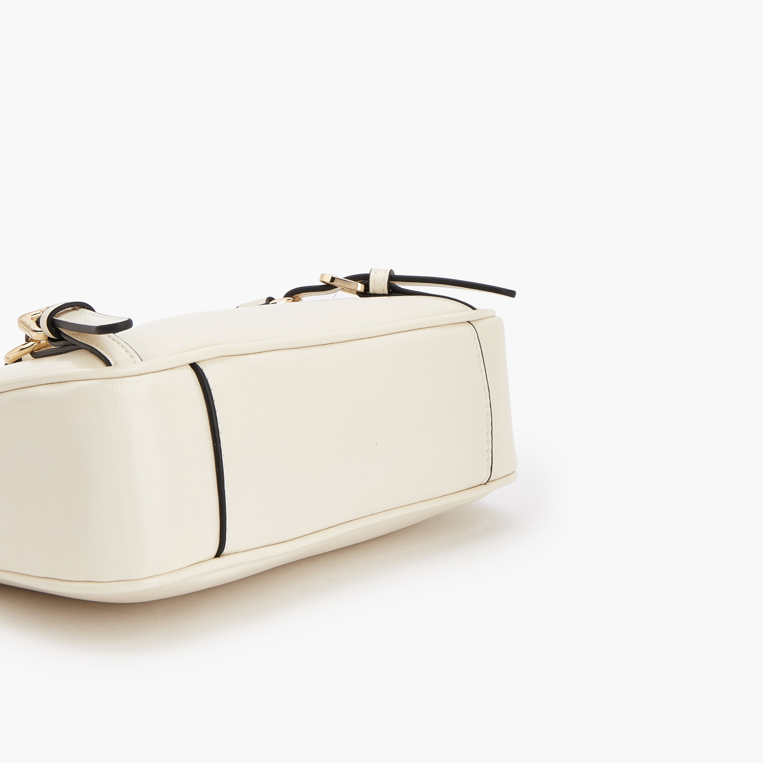 شنطة كروس بودي بحزام قابل للتعديل وتفاصيل إبزيم من سيليست-women-bagsandwallets-handbags-image-6