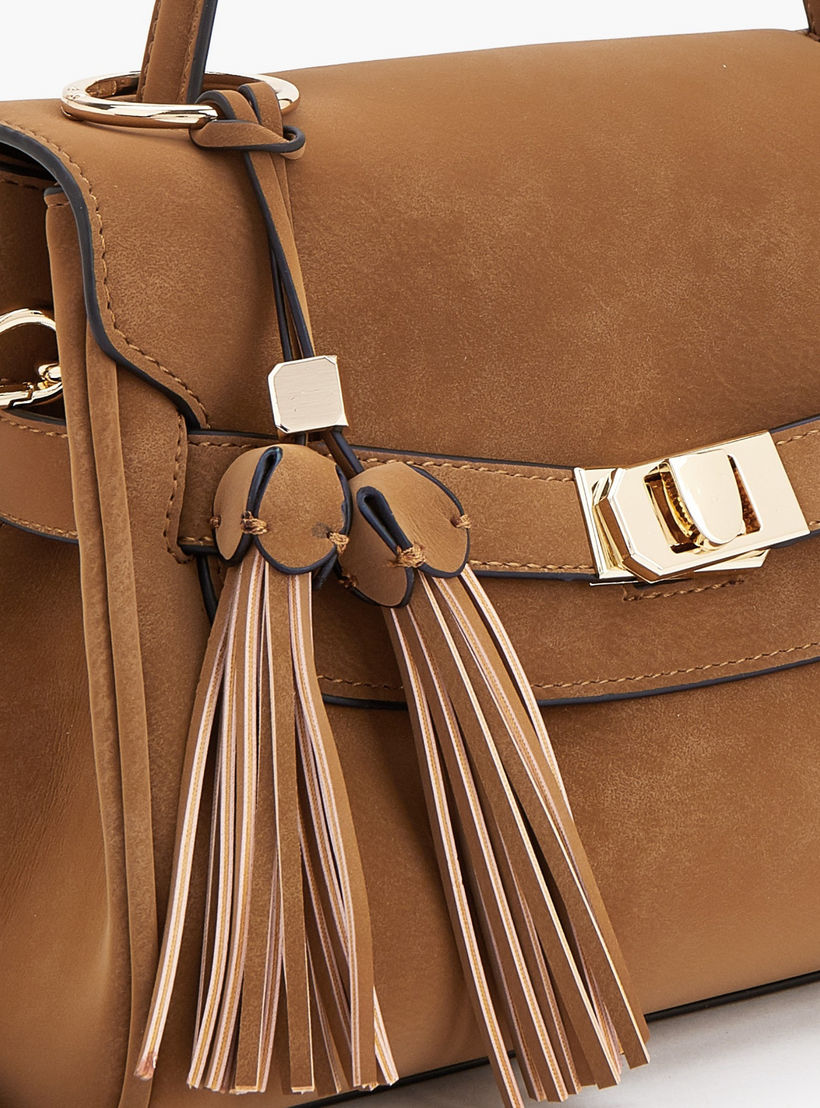 شنطة ساتشيل بدلاية شراشيب ونقوش مونوجرام بارزة الملمس من سيليست-women-bagsandwallets-handbags-image-4