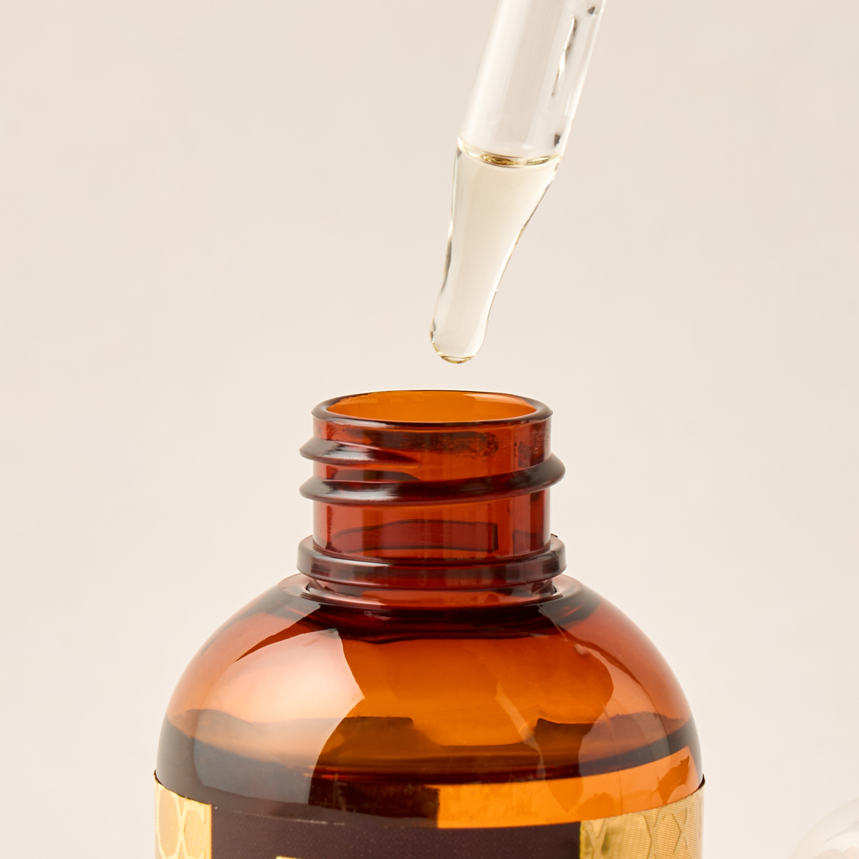 موزع زيت عطري سبيشال بيور من حامدي – 60 مل-household-homefragrance-fragranceoilsandessence-image-4