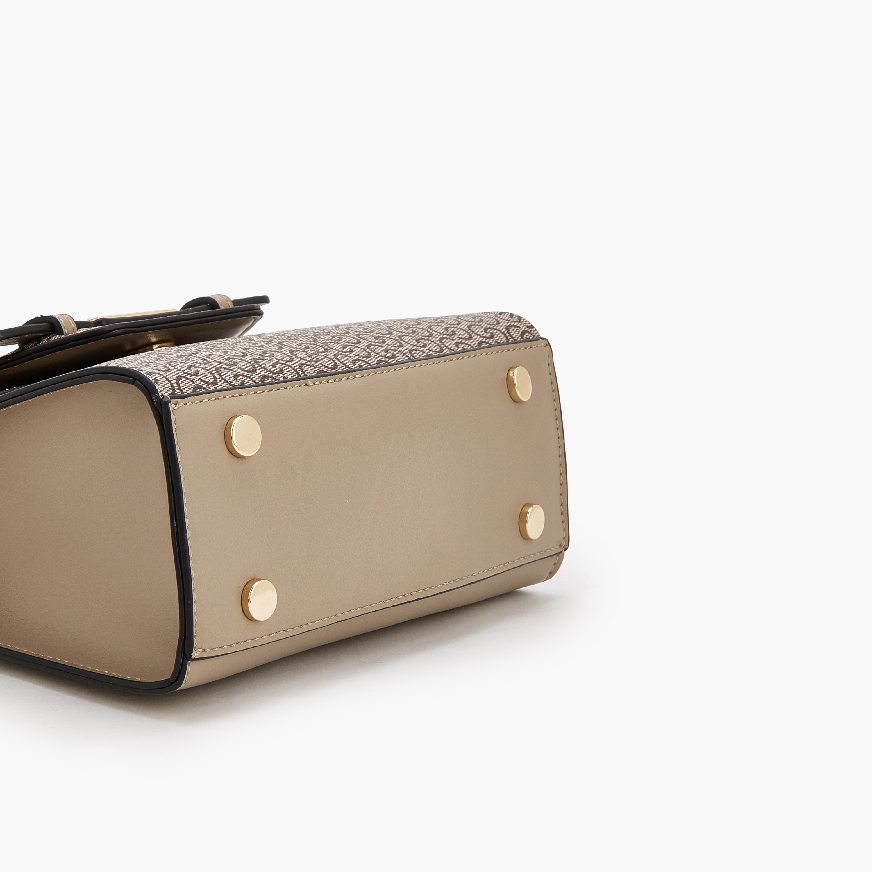 شنطة ساتشيل بحزام قابل للفصل وطبعات مونوجرام من سيليست-women-bagsandwallets-handbags-image-6