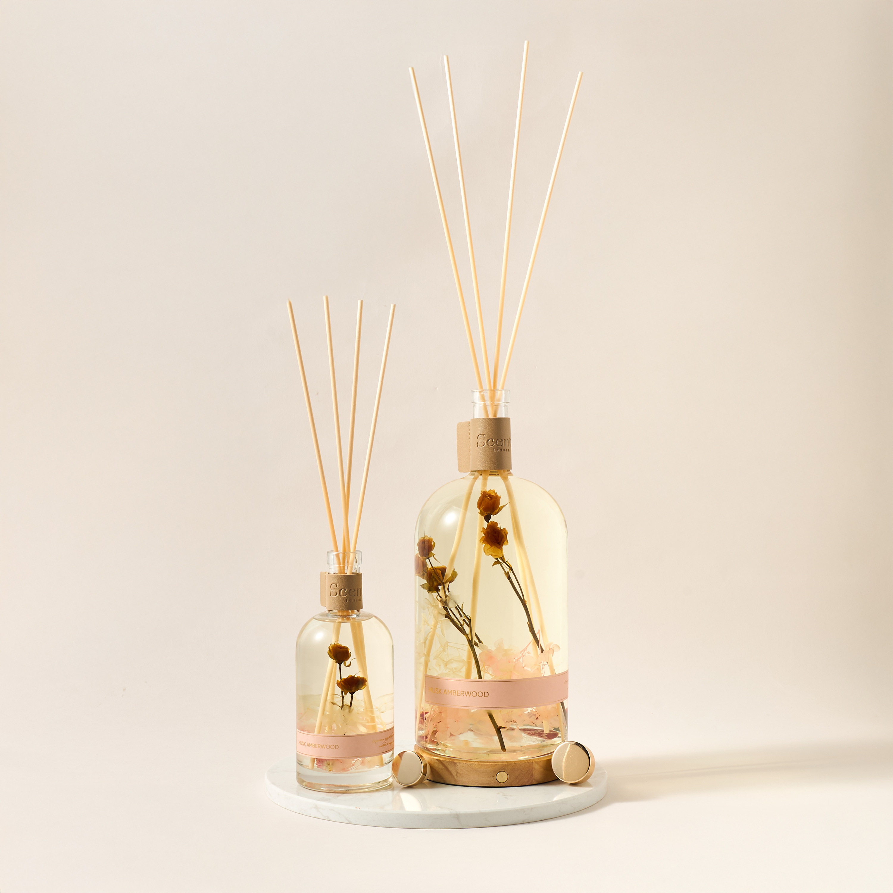 Scent.d London Musk Amberwood Reed Diffuser - 500 ml-household-homefragrance-reeddiffusers-image-4