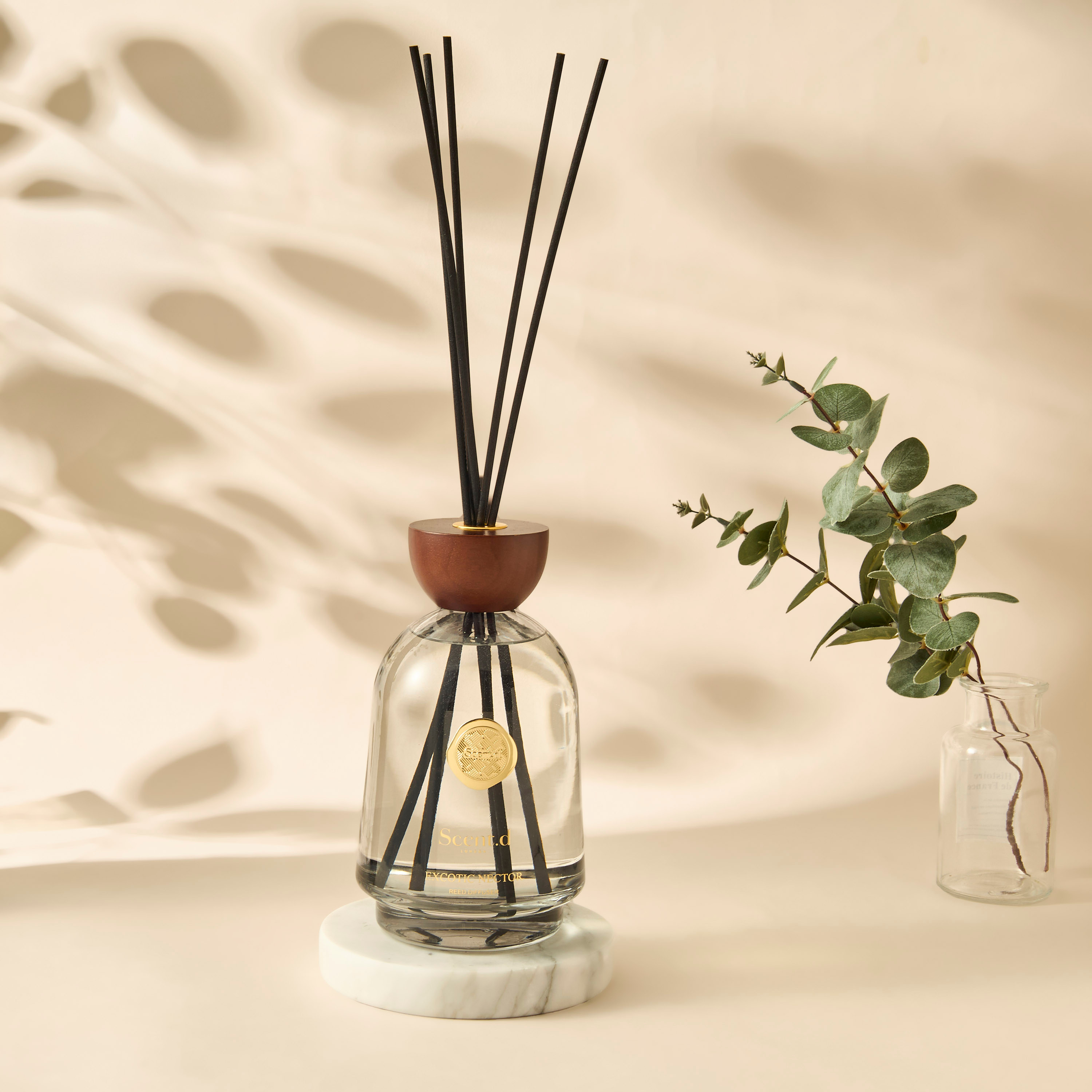 Scent.d London Exotic Nector Reed Diffuser - 1000 ml-household-homefragrance-reeddiffusers-image-1
