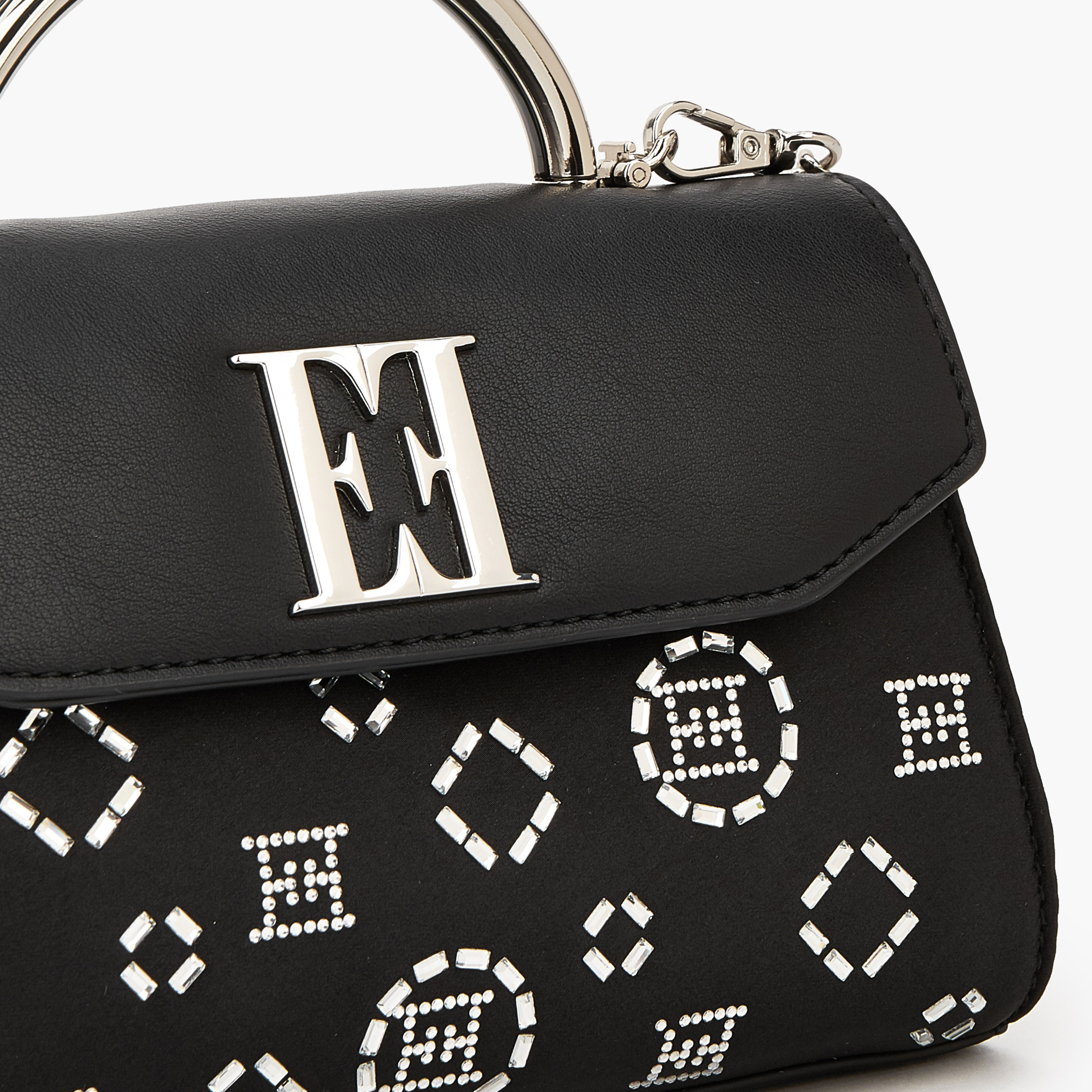 شنطة كروس بودي مزينة بحزام سلسلة قابل للفصل من إيل-women-bagsandwallets-handbags-image-4