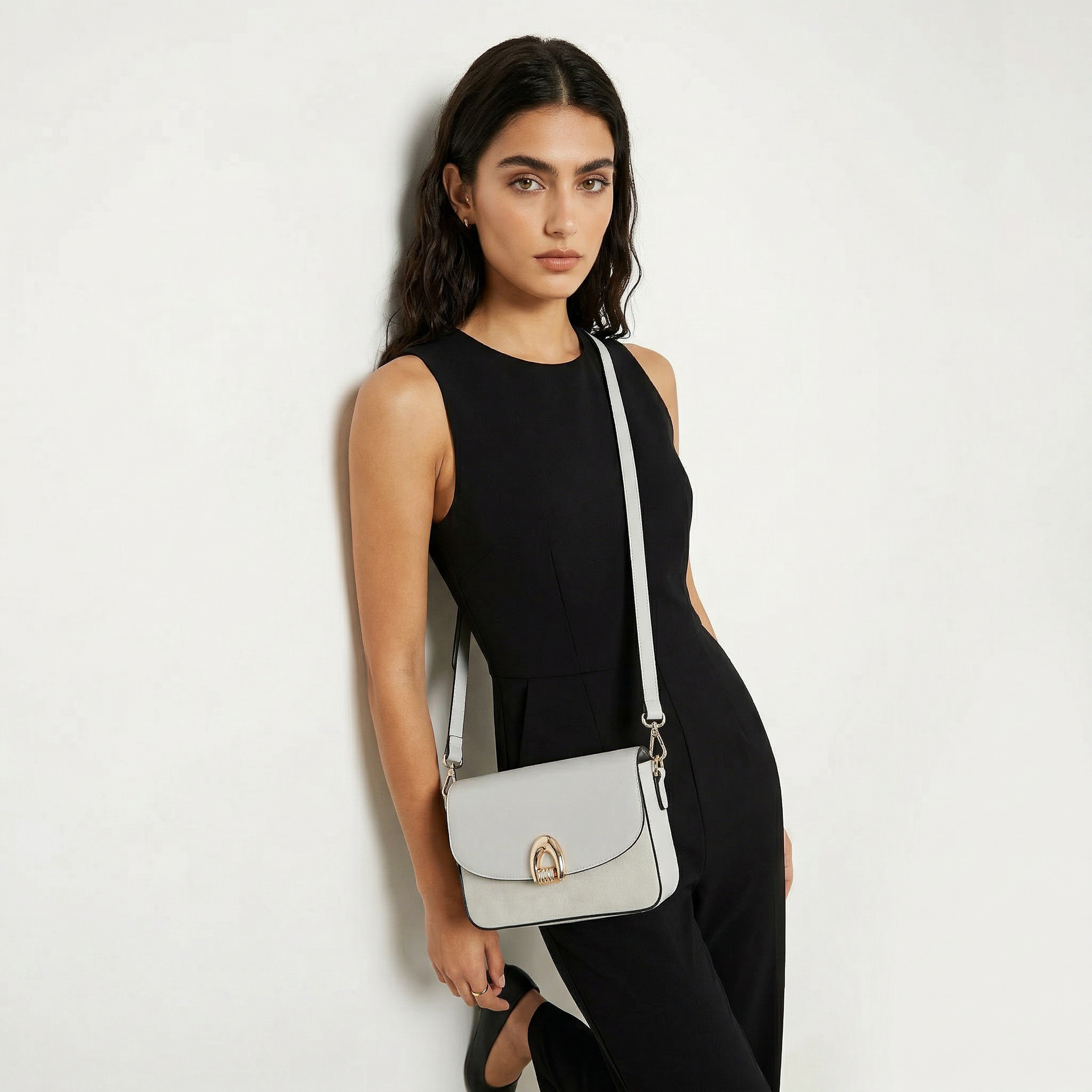 شنطة كروس بودي سادة بحزام قابل للتعديل من بابريكا-women-bagsandwallets-handbags-image-2