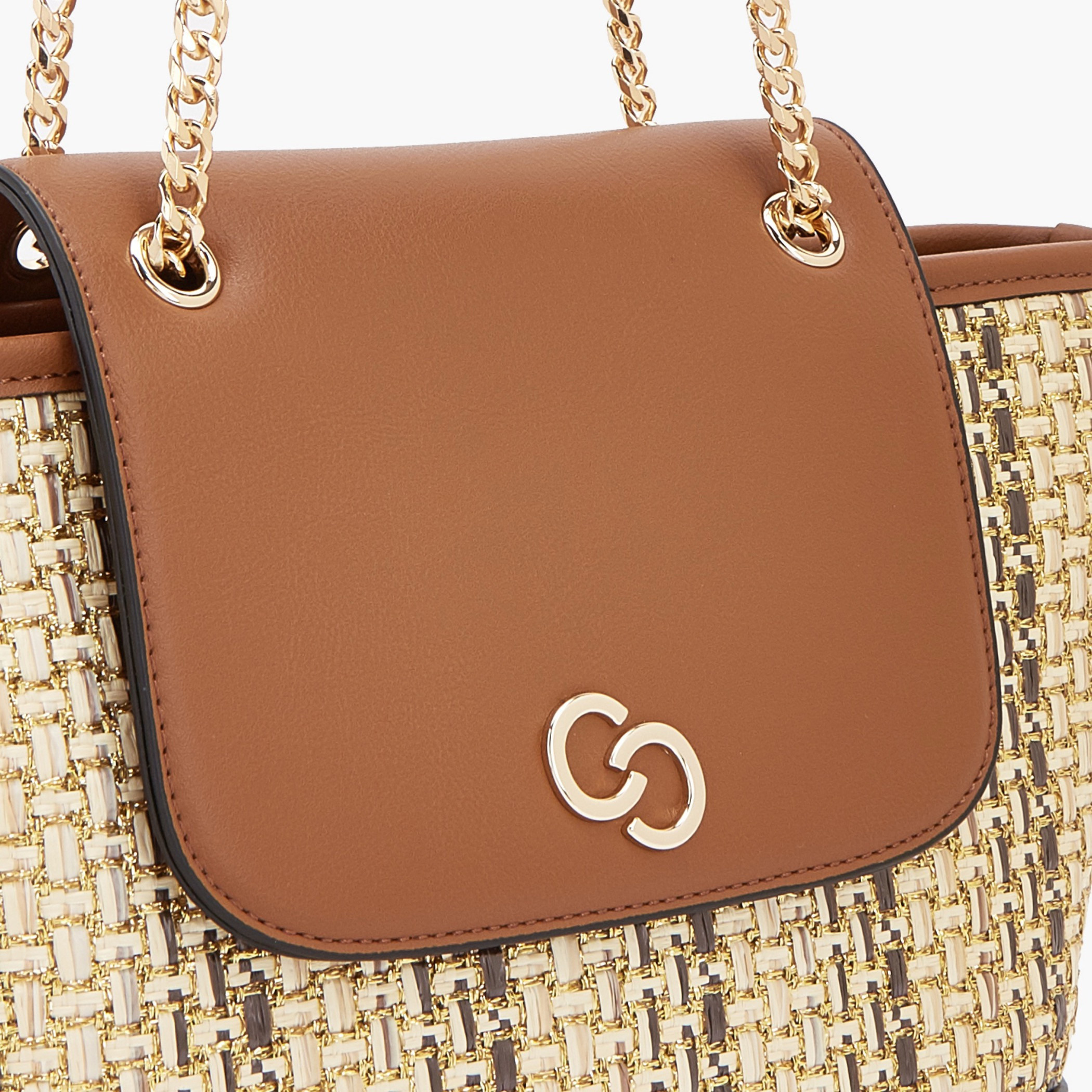 شنطة توتي بارزة الملمس بمقبض سلسلة من سيليست-women-bagsandwallets-handbags-image-3