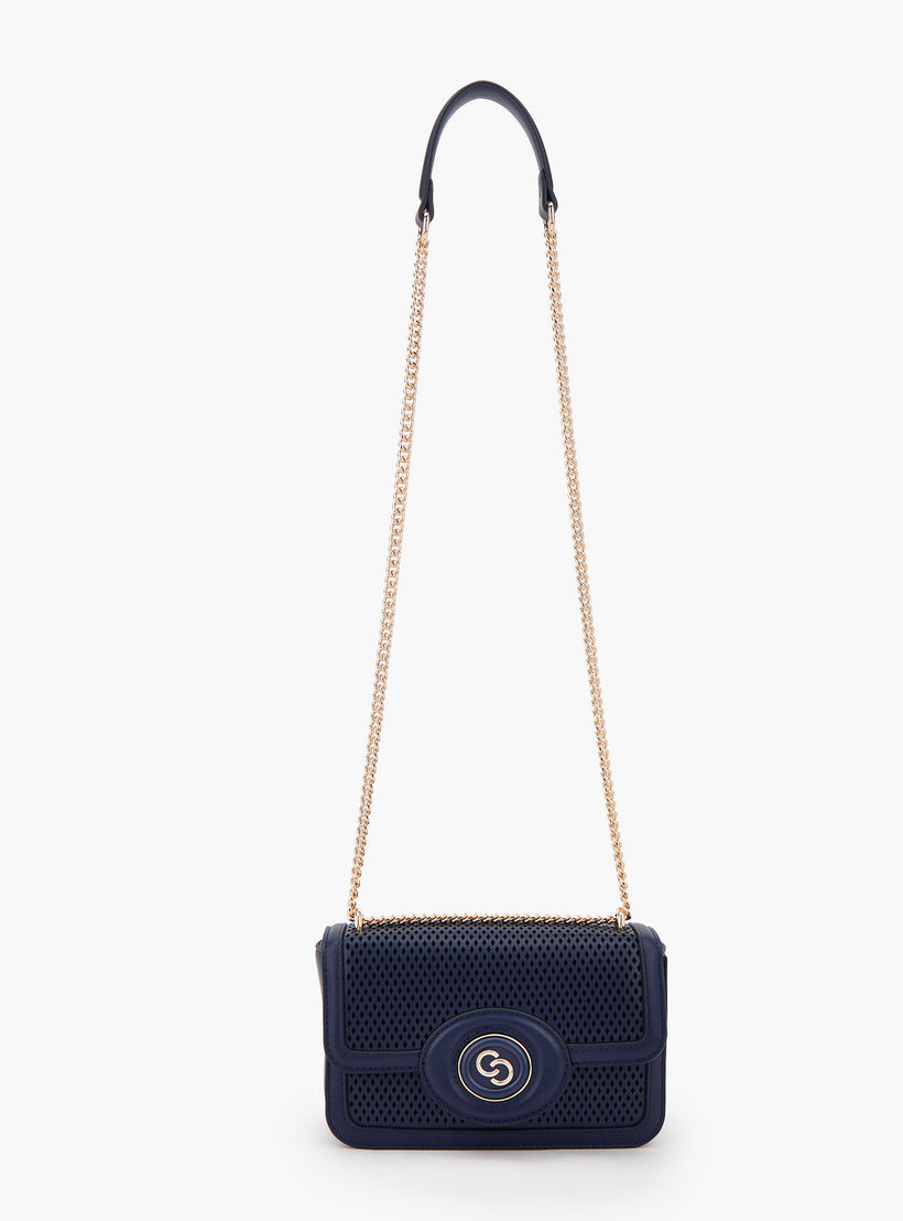 شنطة كروس بودي بتصميم مفرغ وحمالة سلسلة من سيليست-women-bagsandwallets-handbags-image-2