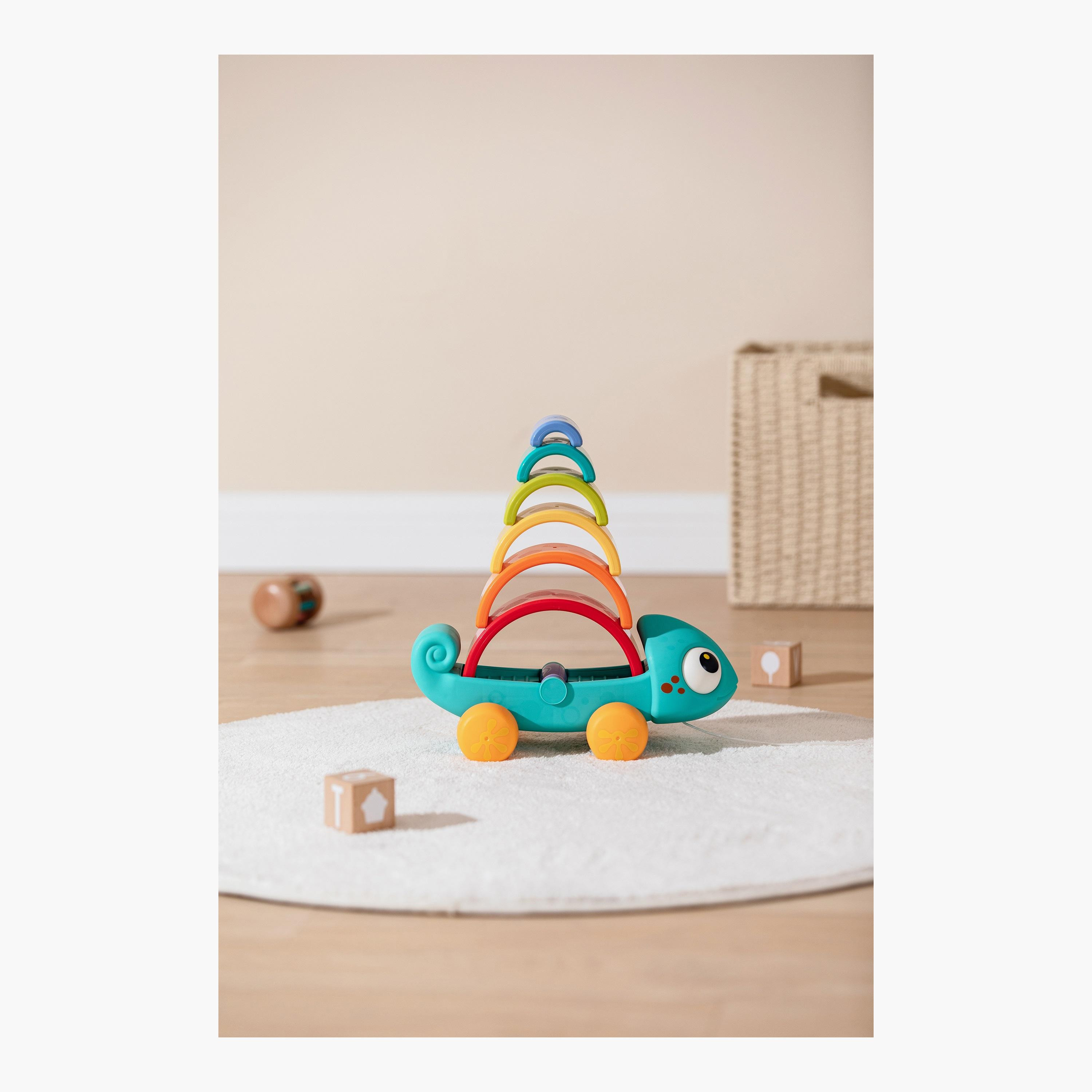 Hola Rainbow Chameleon Pull & Pull Toy-toys-babyandtoddlertoys-pushandpulltoys-image-14