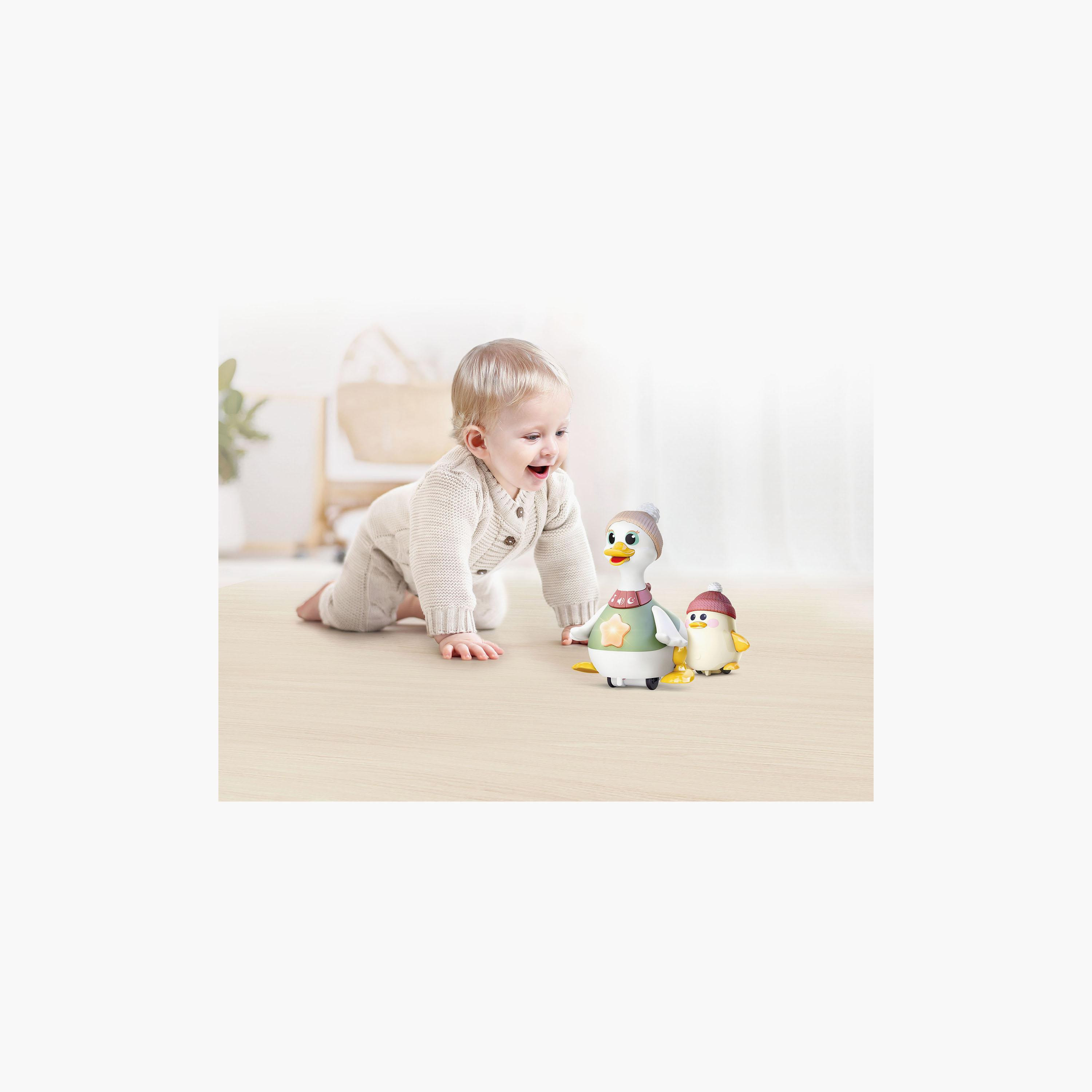 Hola Waddling Duck Family Light & Musical Toy-toys-babyandtoddlertoys-lightsandmusicaltoys-image-6