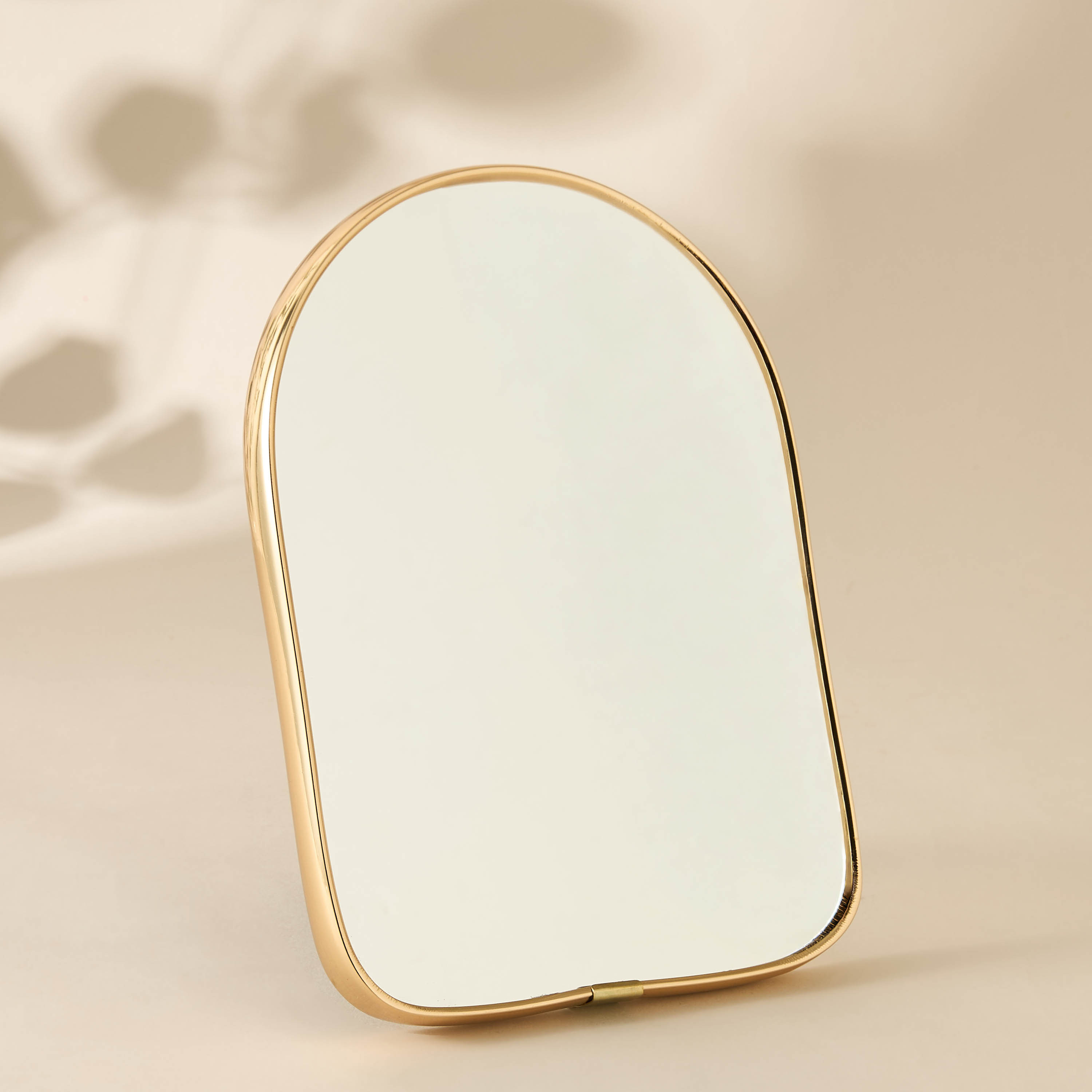 Arched Vanity Mirror-household-decor-decorativeobjectsandsculptures-image-2