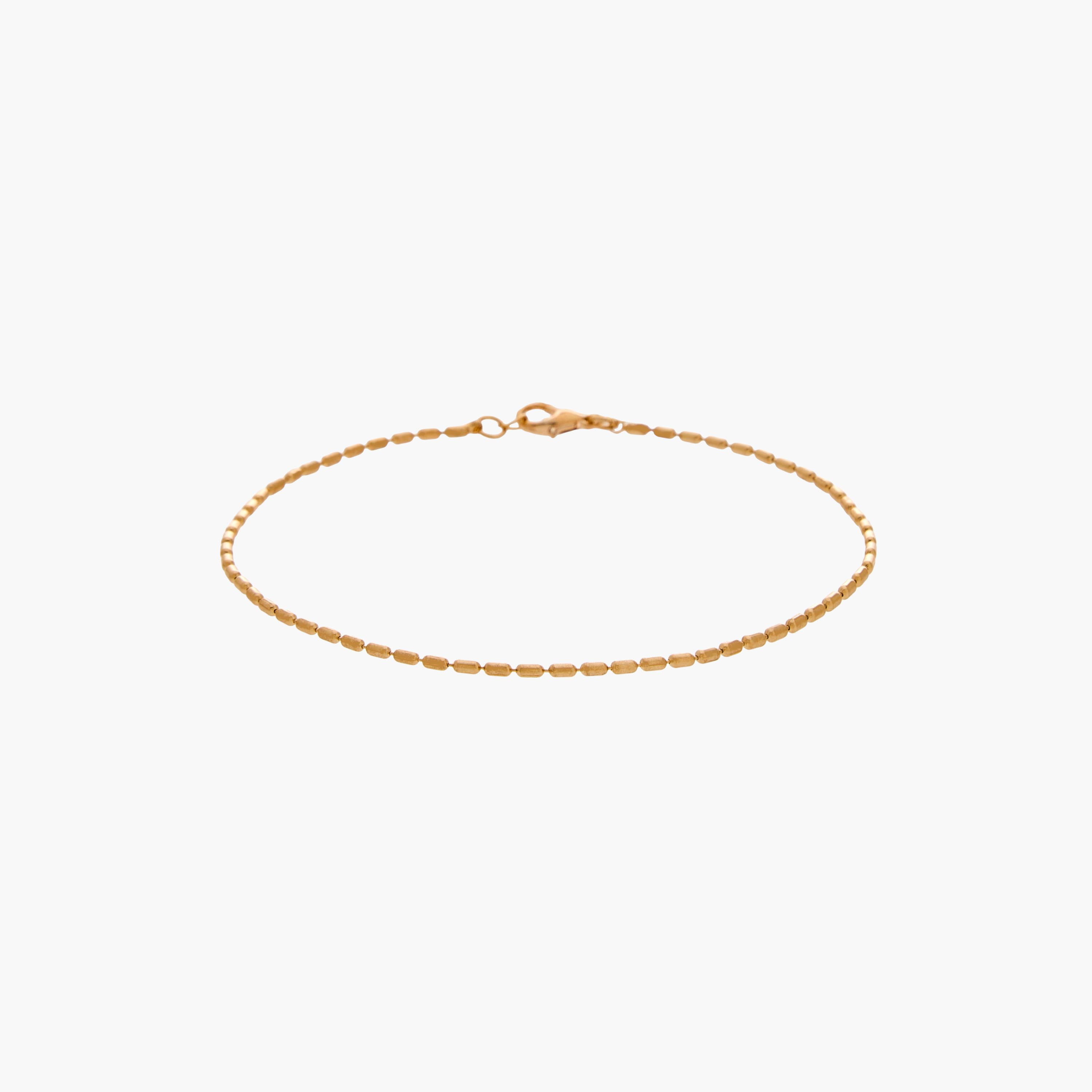 طقم خلاخيل متنوعة بلون ذهبي من 3 قطع-women-watchesandjewellery-jewellery-anklets-image-4