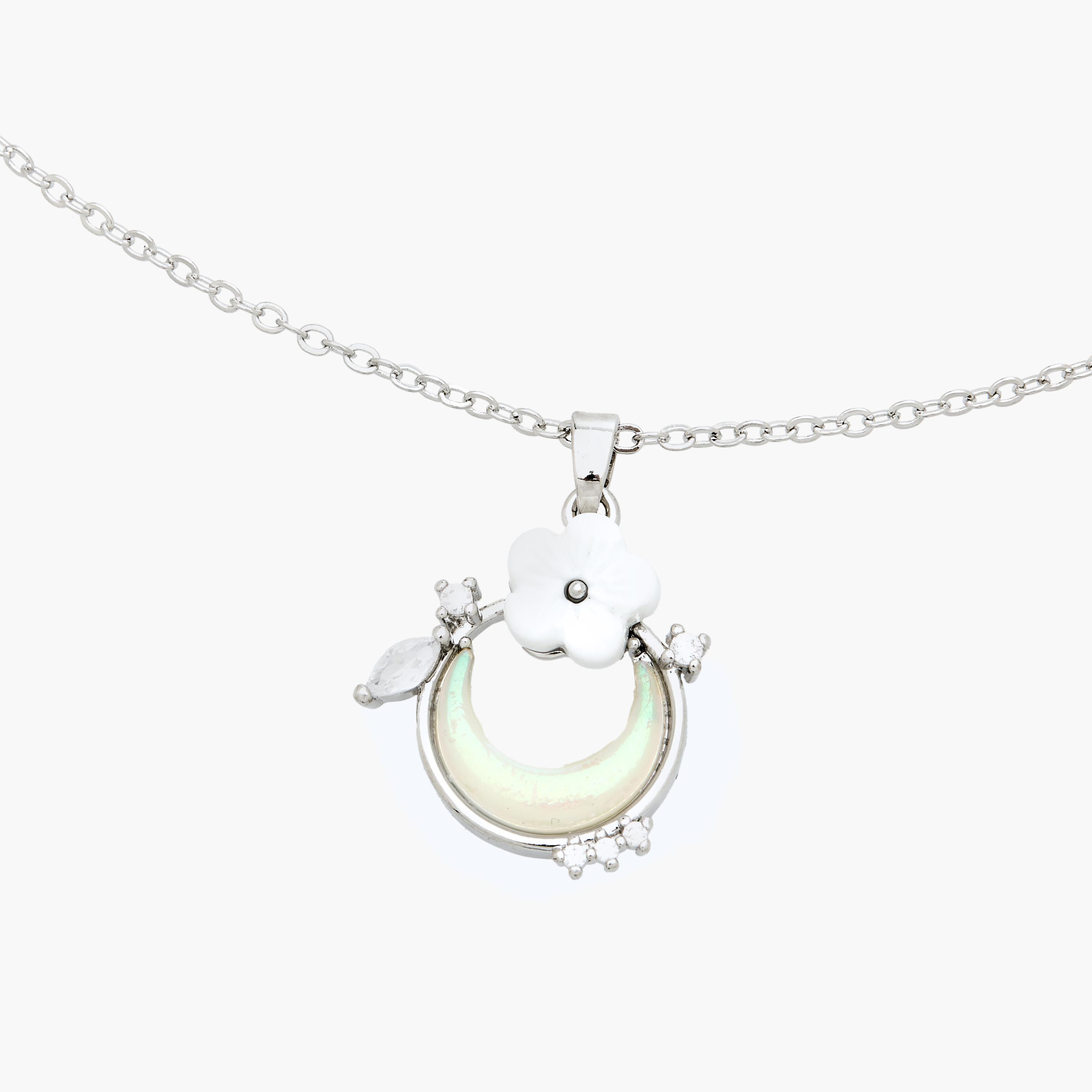 قلادة فضية بدلاية مزينة-women-watchesandjewellery-jewellery-necklacesandpendants-image-2