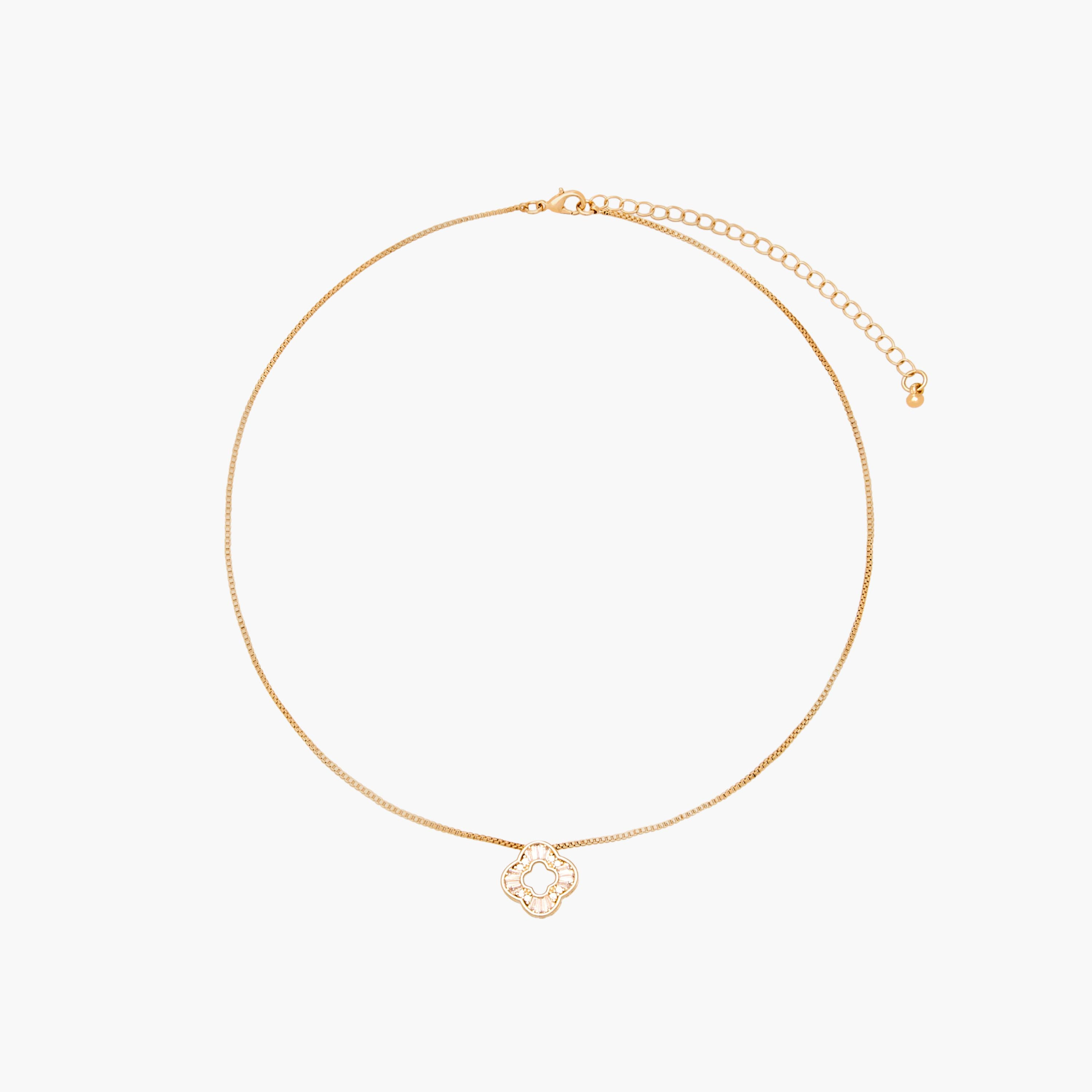 عقد وحلق بتزيينات زهرية - طقم من قطعتين-women-watchesandjewellery-jewellery-jewellerysets-image-2