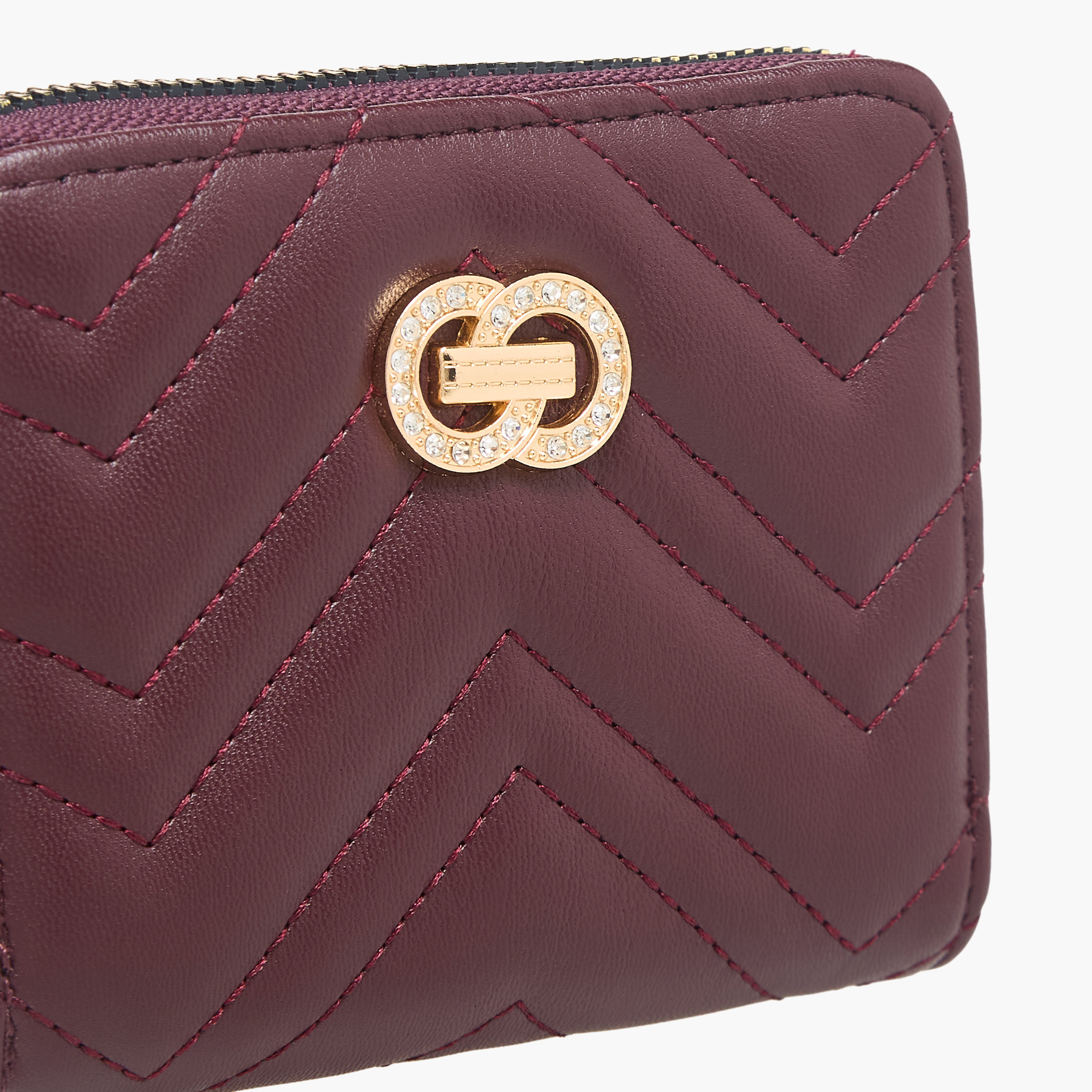 محفظة مبطنة شيفرون بسحاب إغلاق من ساشا-women-bagsandwallets-wallets-image-3