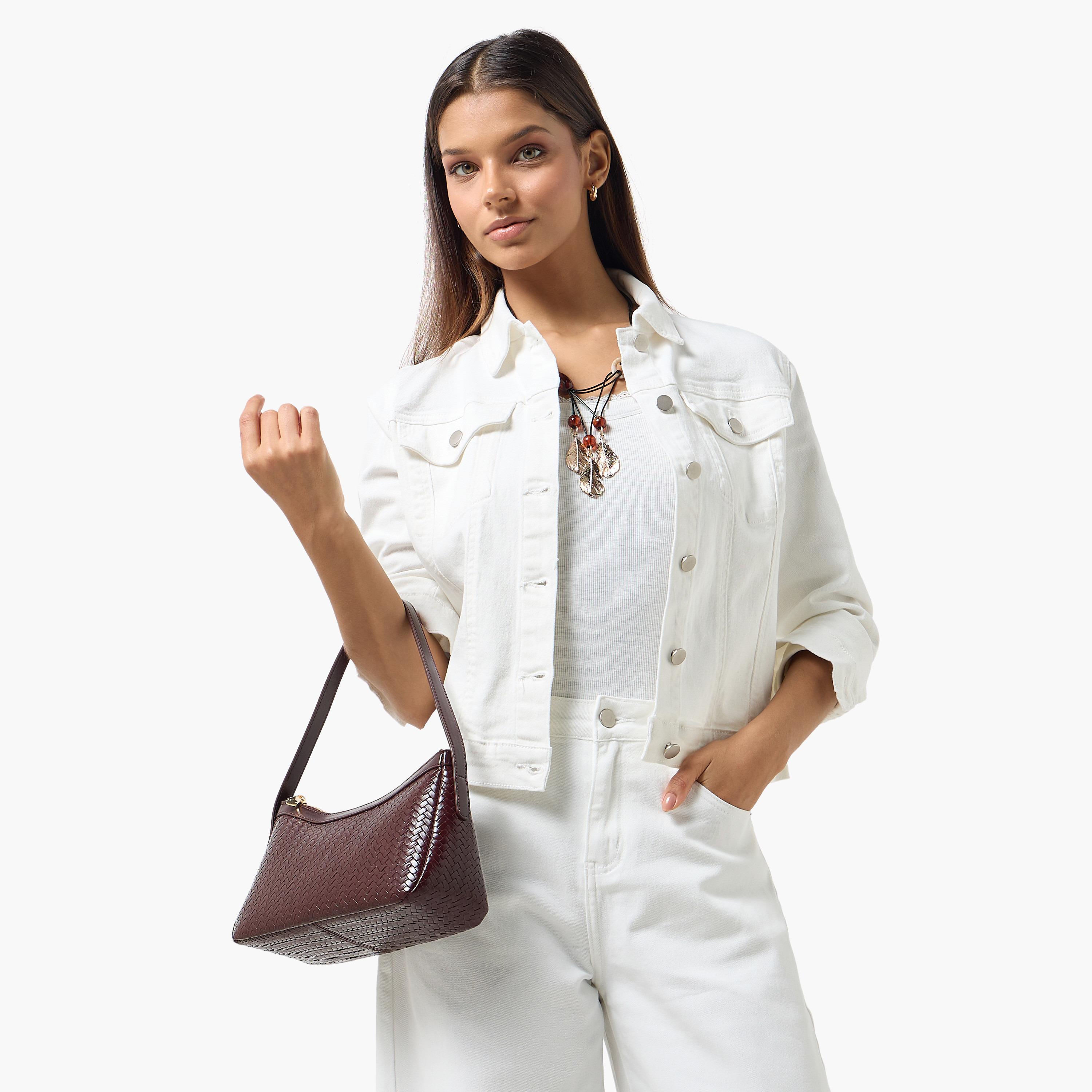 شنطة كتف بملمس مموج بارز وسحاب إغلاق من ساشا-women-bagsandwallets-handbags-image-8