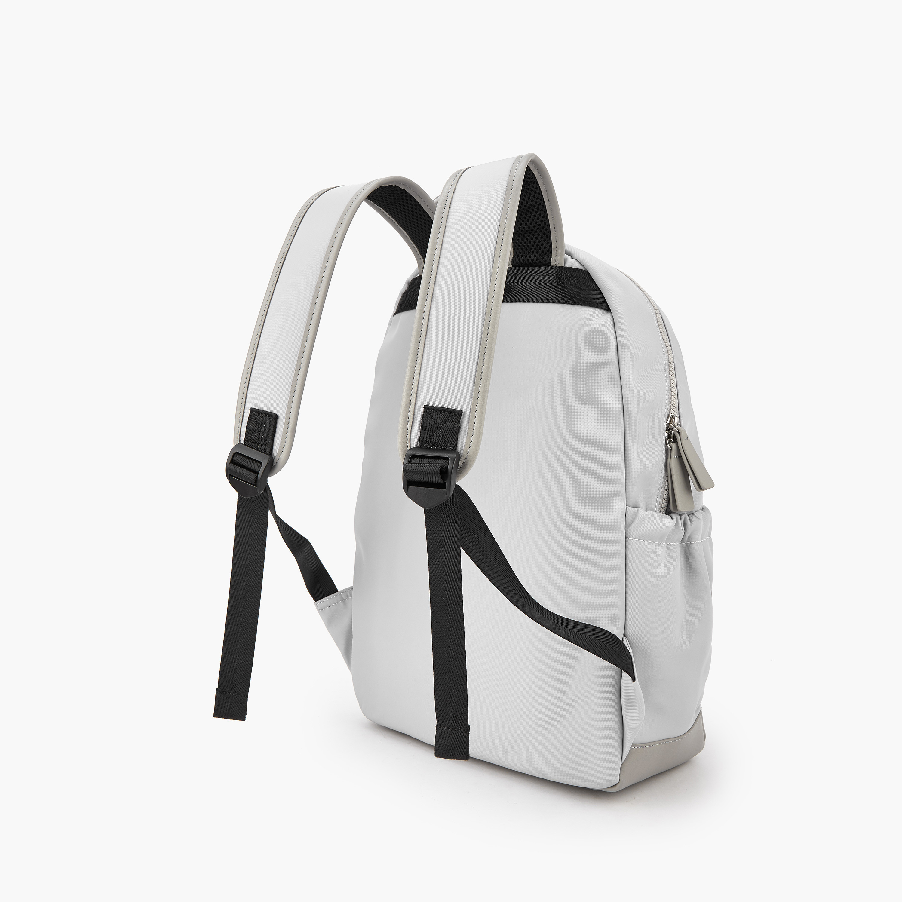 شنطة ظهر بطبعات شعار وحمالات قابلة للتعديل من لي كوبر-women-bagsandwallets-backpacks-image-5