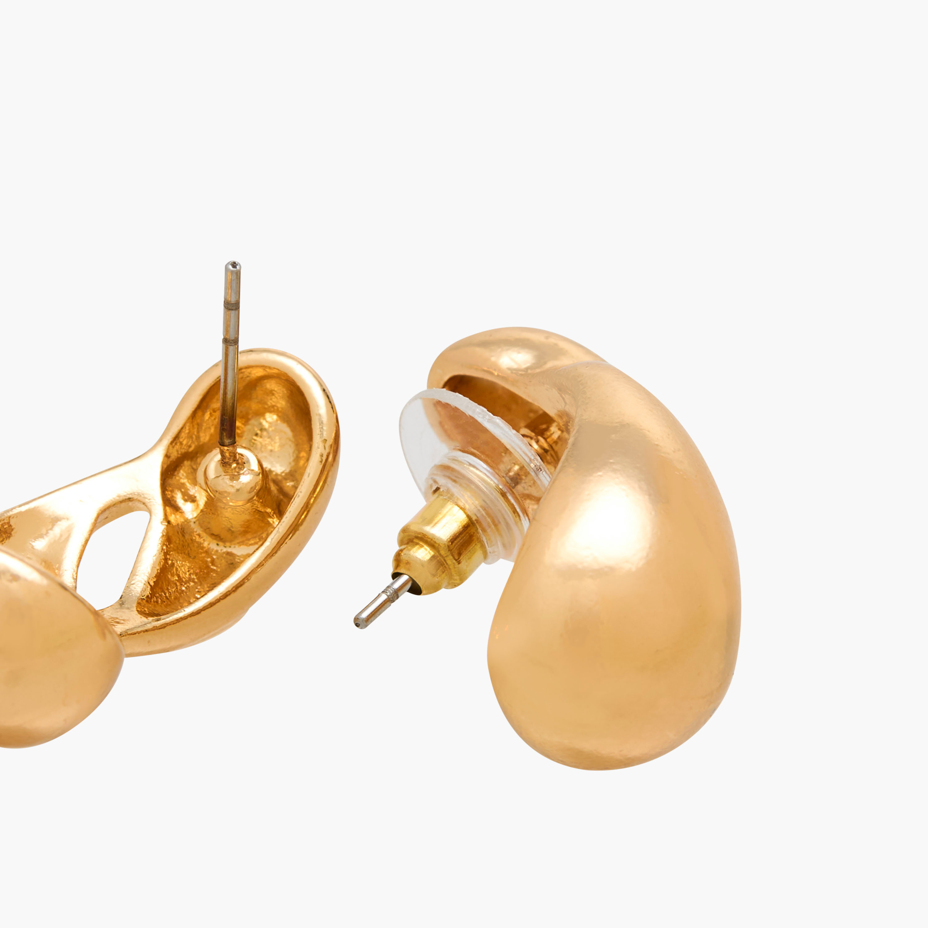 حلق مرصع بلون ذهبي وبمكبس إغلاق خلفي-women-watchesandjewellery-jewellery-earrings-image-4