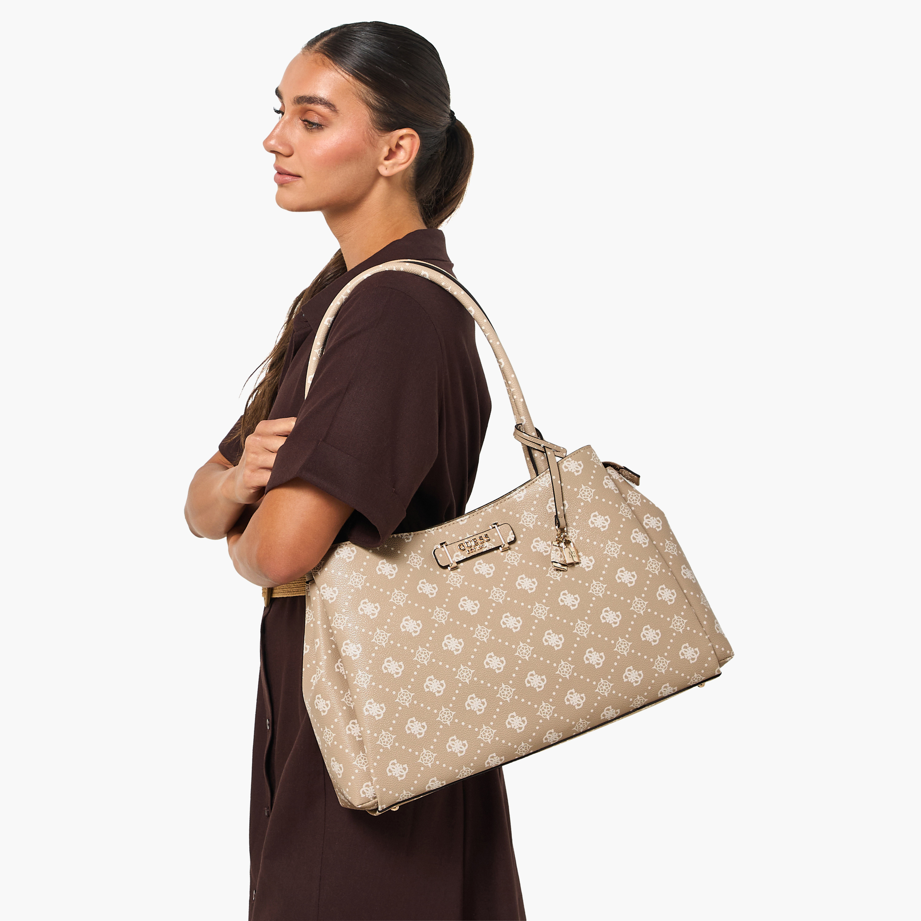 شنطة توت بطبعات مونوجرام وبمقبض مزدوج كاري من جيس-women-bagsandwallets-handbags-image-2