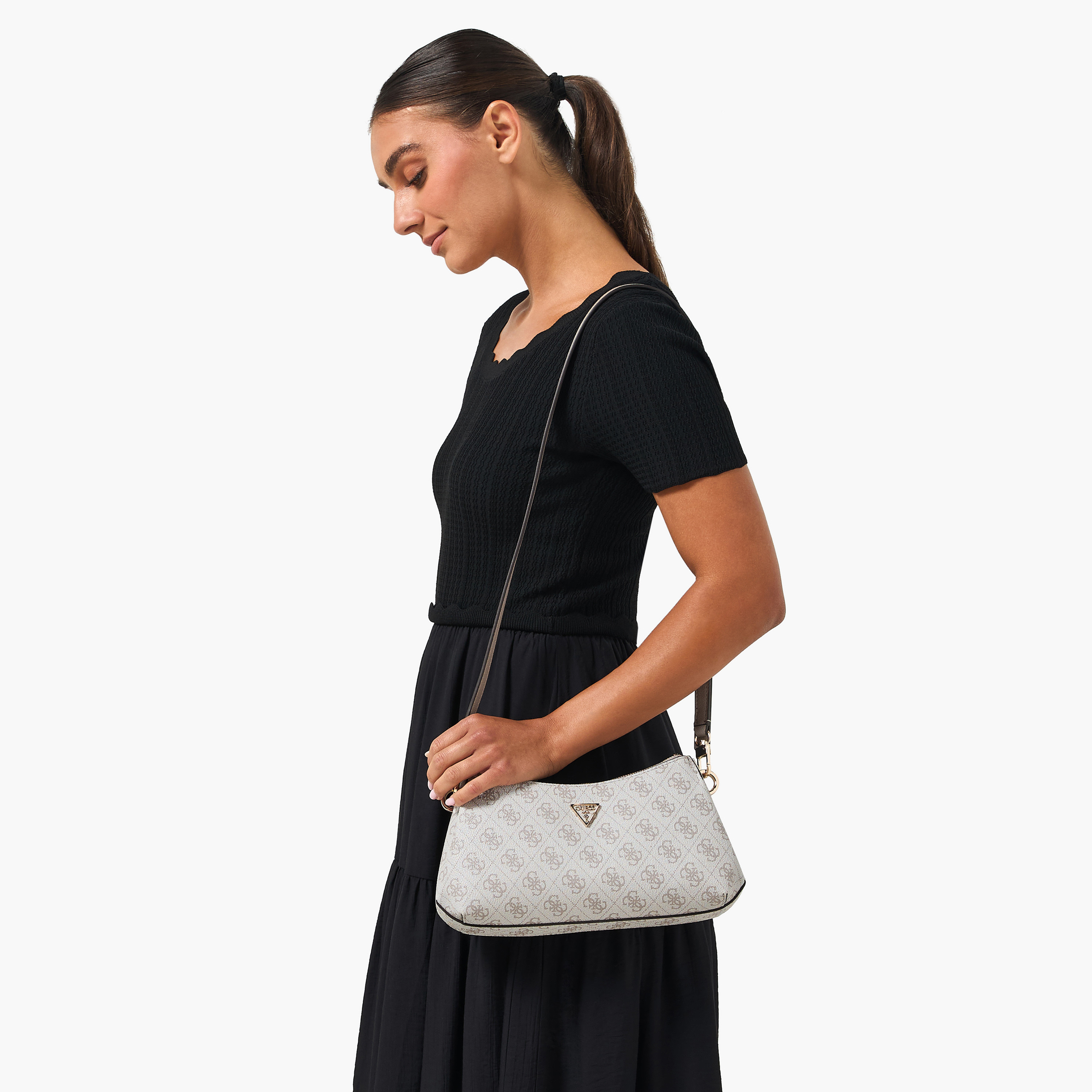 شنطة كتف بتصميم مونوجرام وحزام قابل للفصل نويل II من جيس-women-bagsandwallets-handbags-image-8