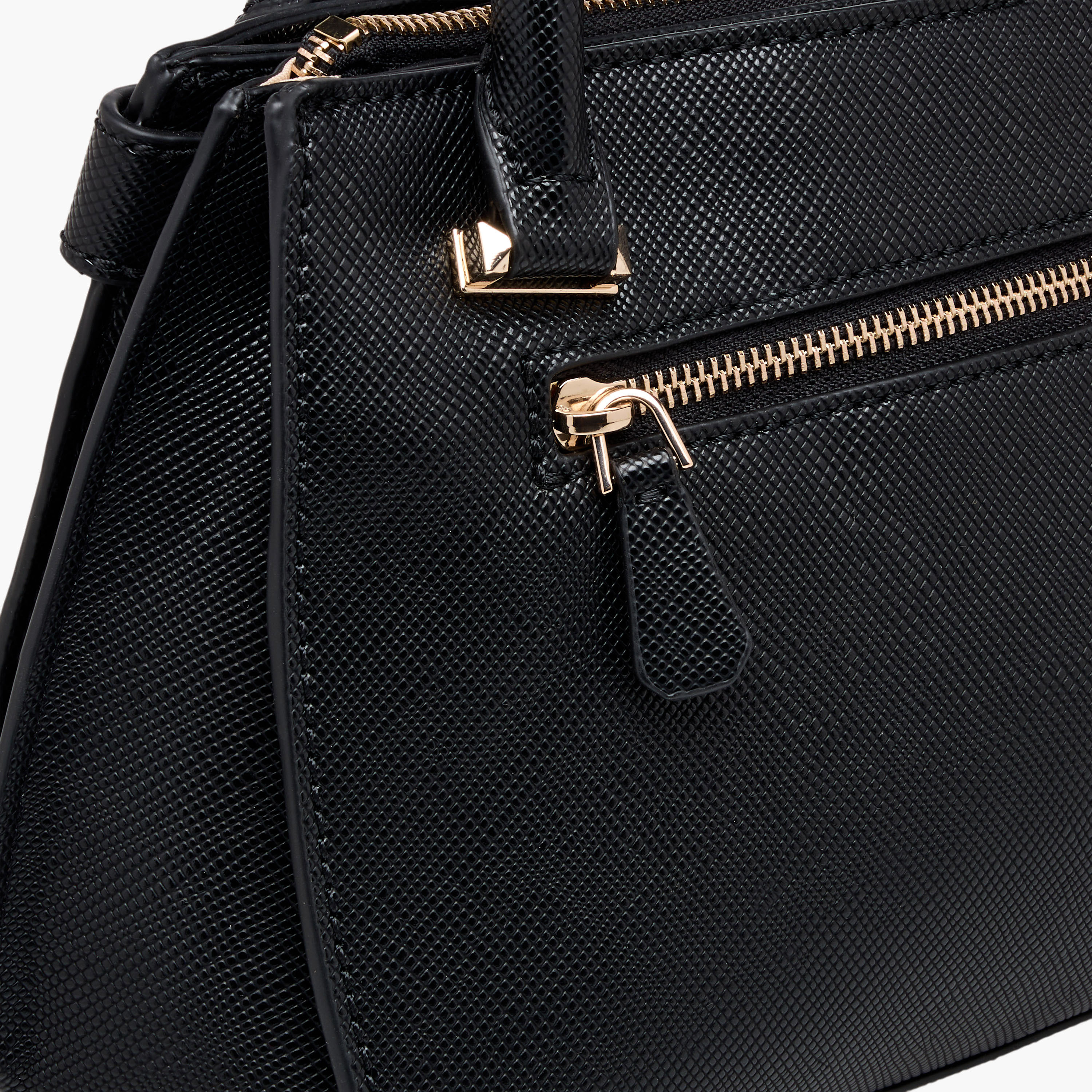 شنطة ساتشيل بارزة الملمس بحزام قابل للفصل سيرينوفا من جيس-women-bagsandwallets-handbags-image-6