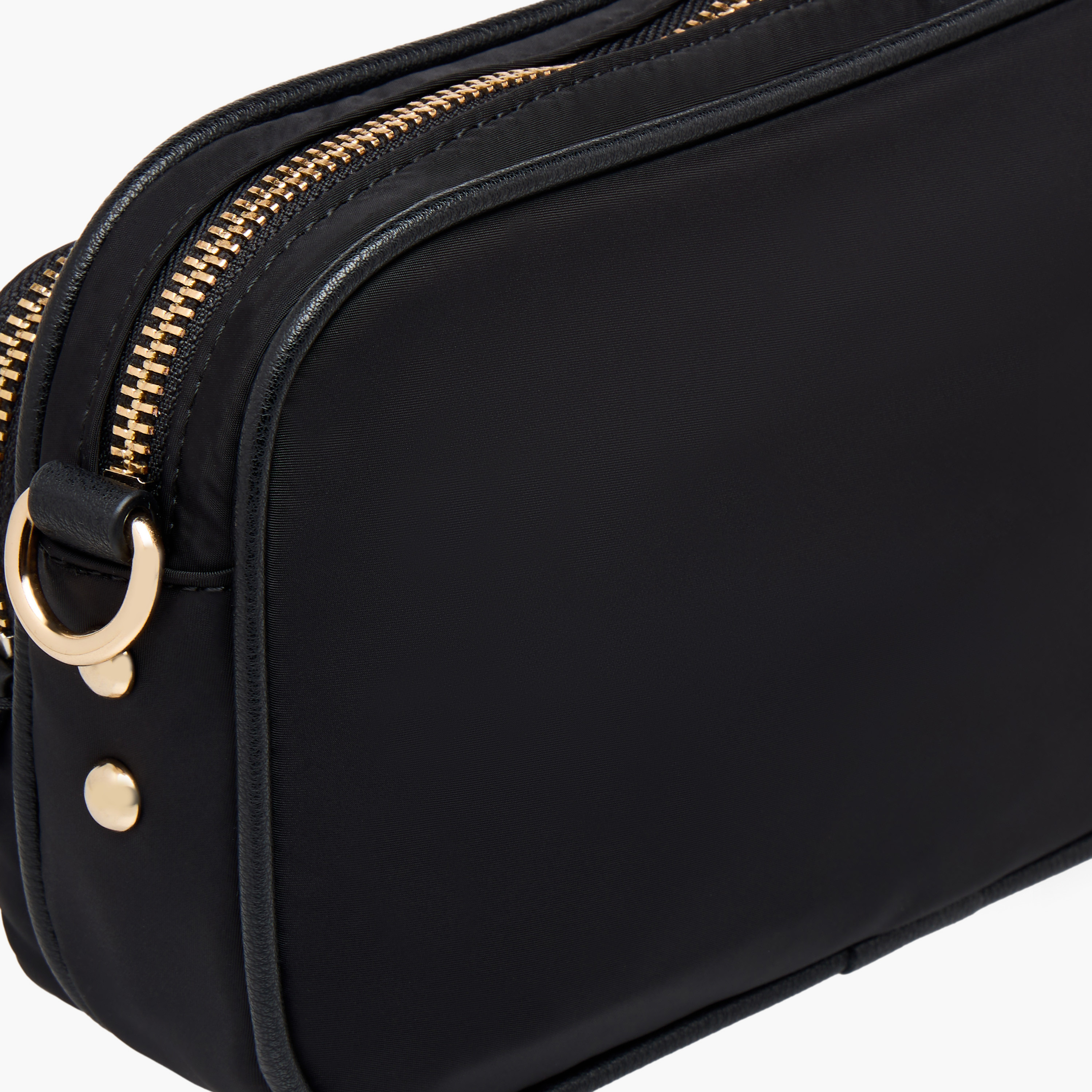 شنطة كروس بودي سادة بحزام قابل للفصل إيكو جيما من جيس-women-bagsandwallets-handbags-image-6
