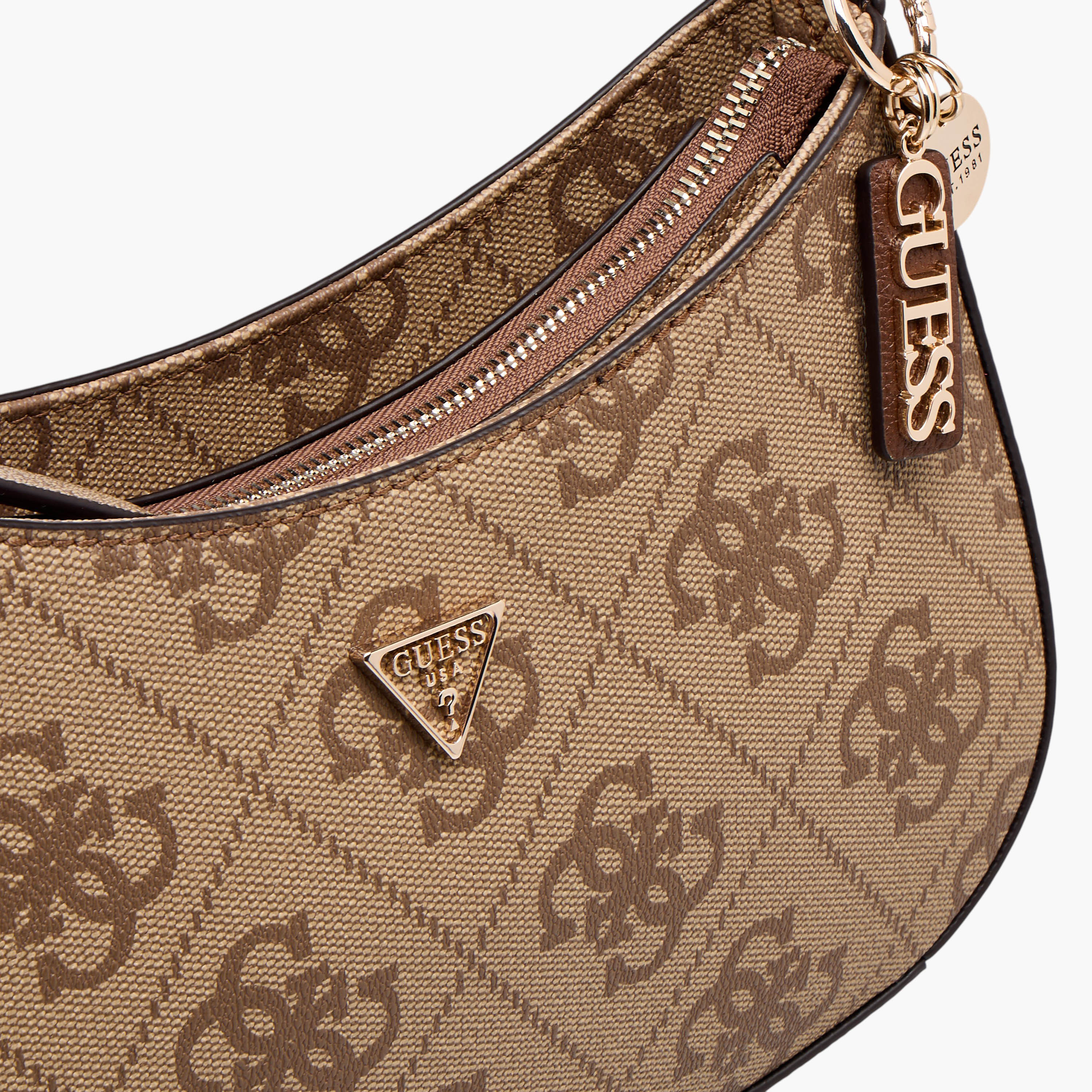 شنطة كتف بسحاب إغلاق وطبعات مونوجرام نويل II من جيس-women-bagsandwallets-handbags-image-5