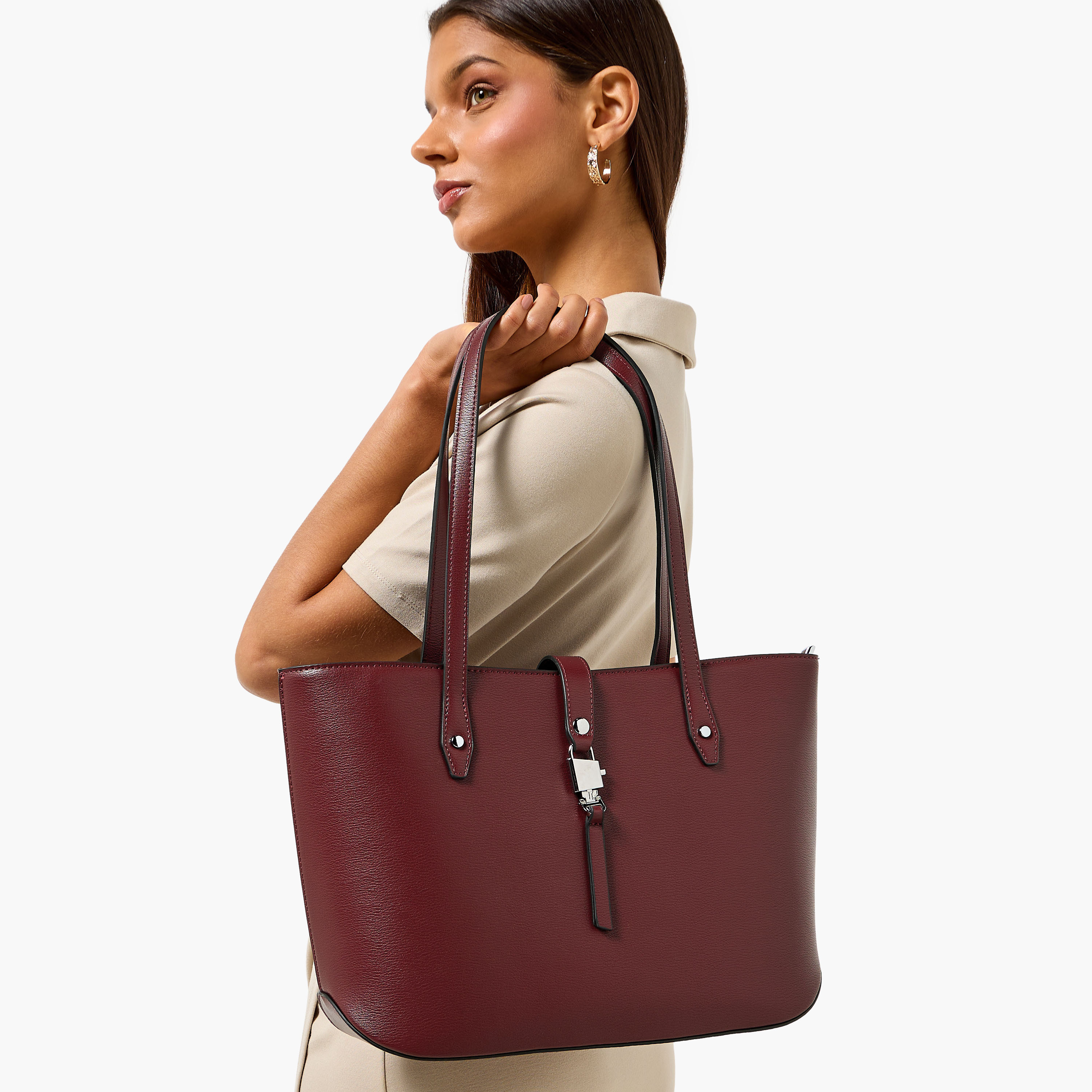 شنطة توتي سادة بمقابض مزدوجة من ساشا-women-bagsandwallets-handbags-image-2