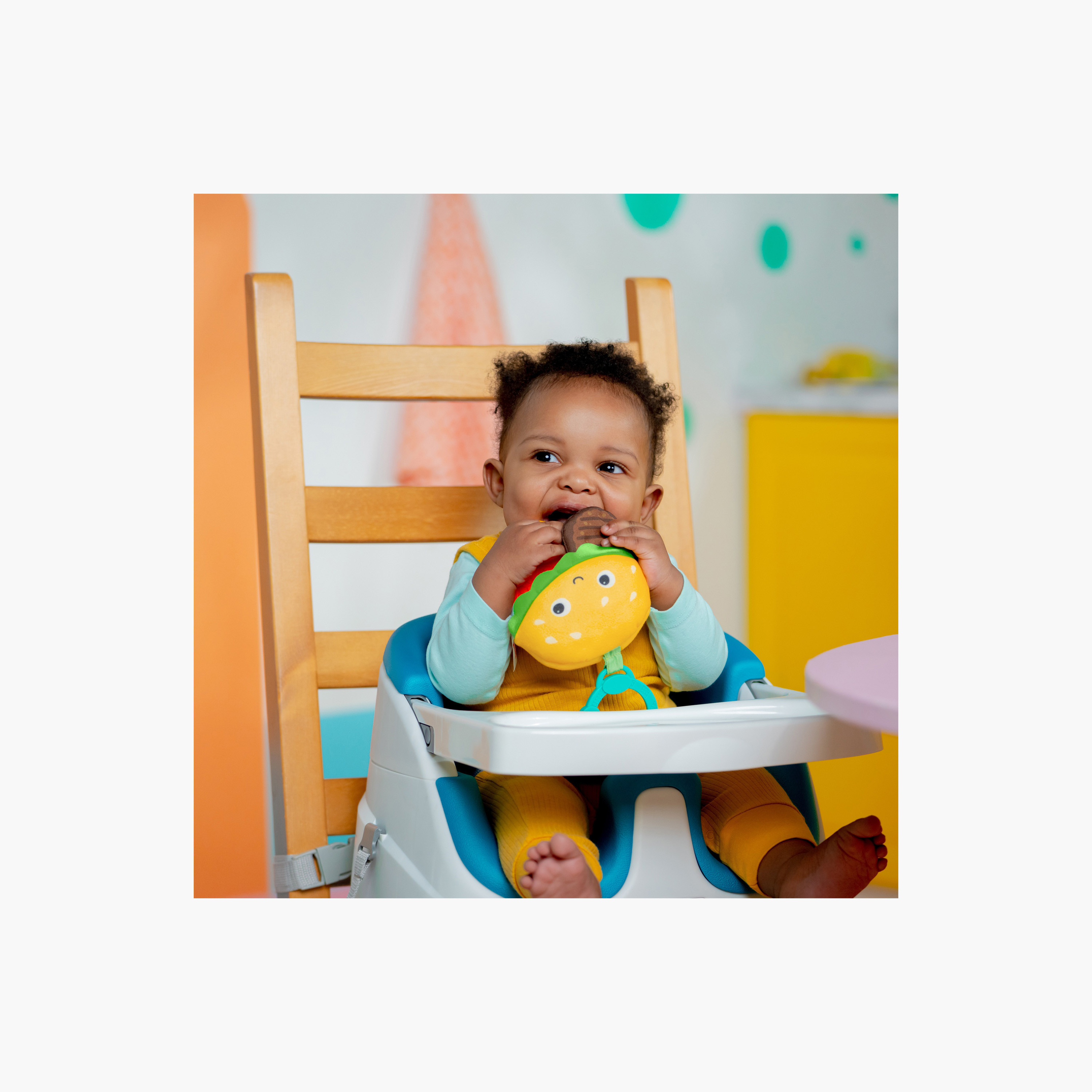 لعبة عضاضة على شكل برجر بالجبنة من برايت ستارتس-baby-bathandcare-oralcare-teethanddentalcare-image-5