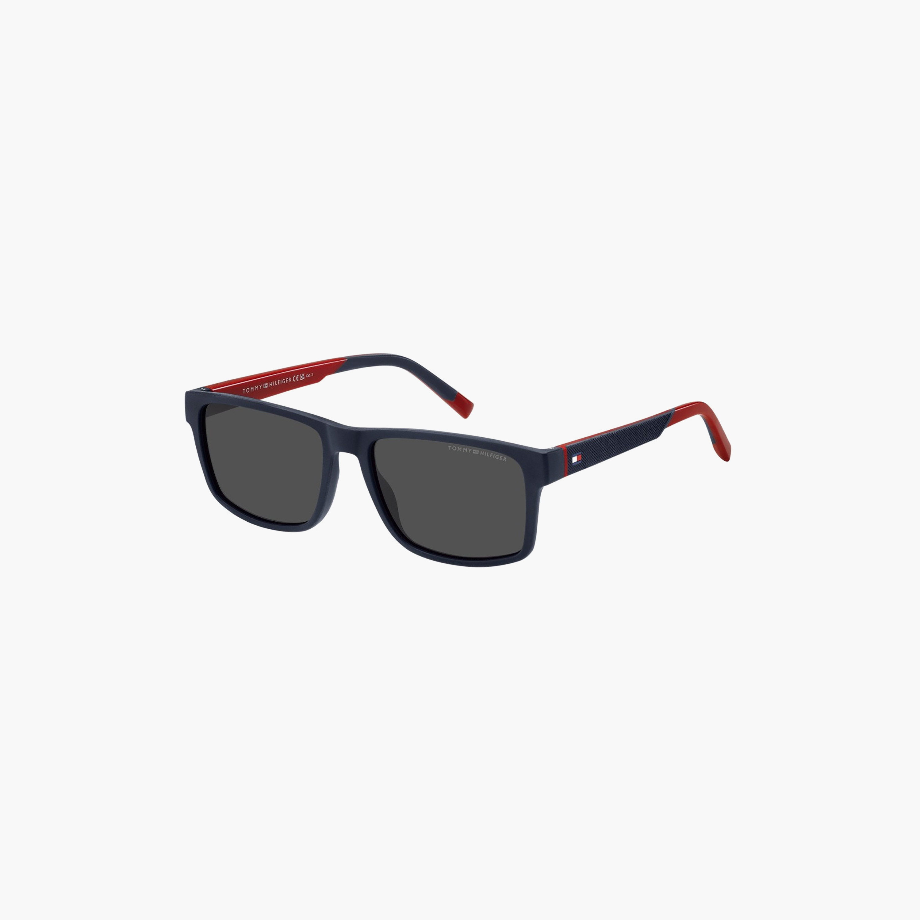 نظارات شمسية نسائية من تومي هيلفيغر، طراز وايفارير ومربع، رمادية اللون | TH 2142/S 8RU-women-sunglasses-image-1