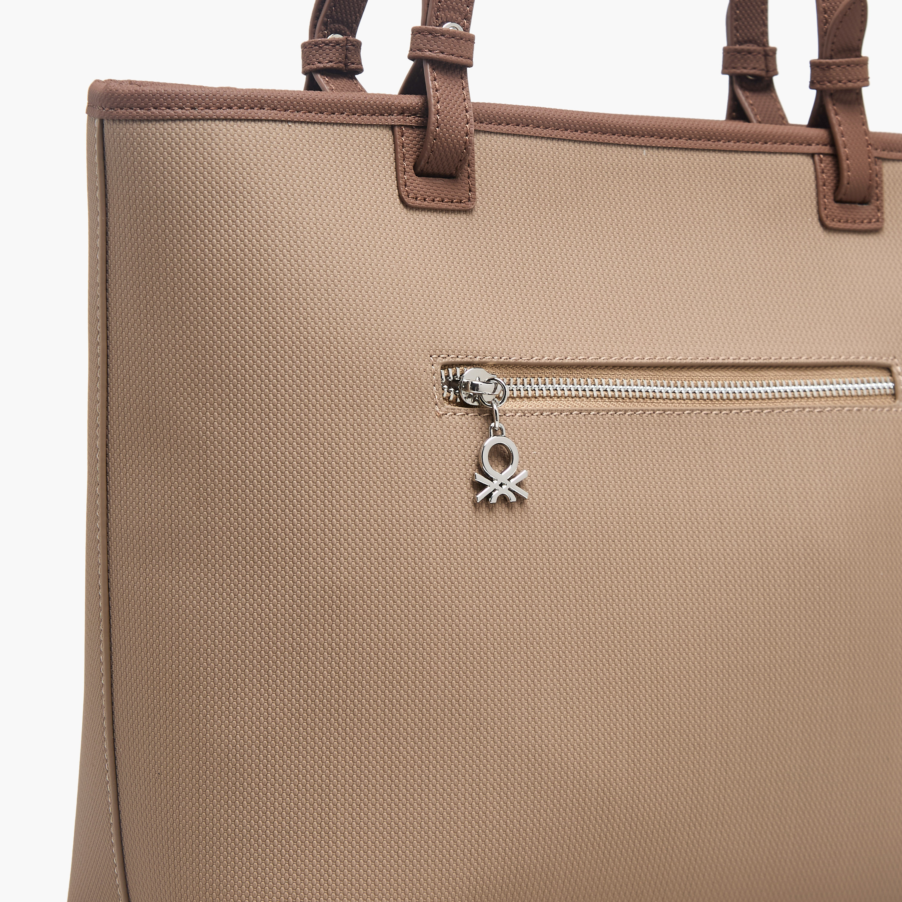 شنطة توتي سادة بسحاب إغلاق من يونايتد كلرز أوف بينيتون-women-bagsandwallets-handbags-image-6