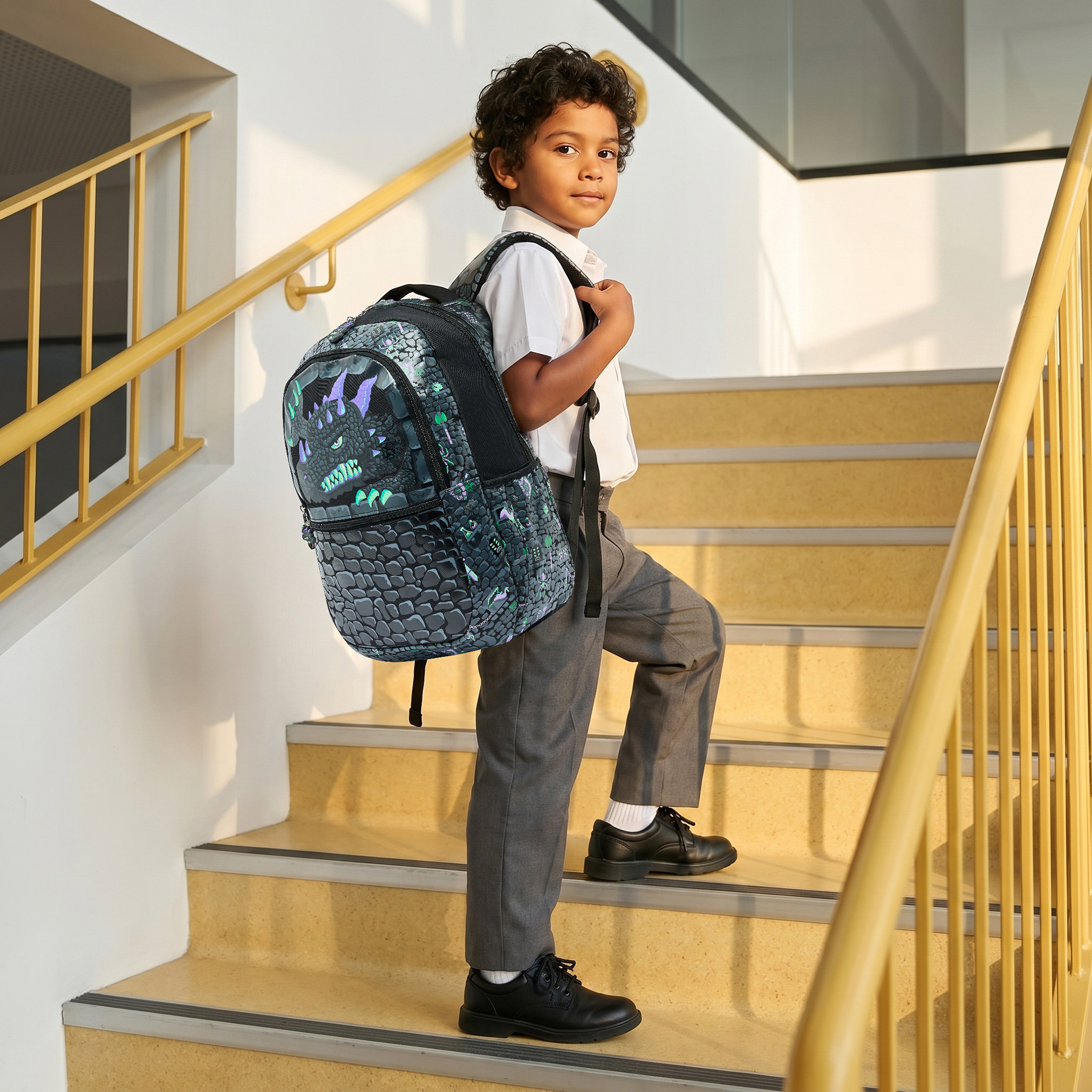 شنطة ظهر بأحزمة كتف مبطنة وطبعات للأولاد 8 - 13 سنة - 17 بوصة-school-bagsandbackpacks-backpacks-image-3