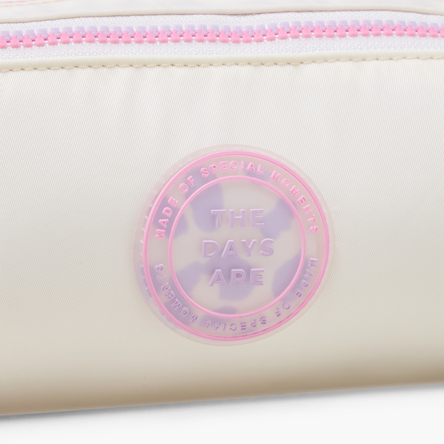 مقلمة بـ 3 أقسام وطبعات من ماي فير-school-stationery-pencilcases-image-5