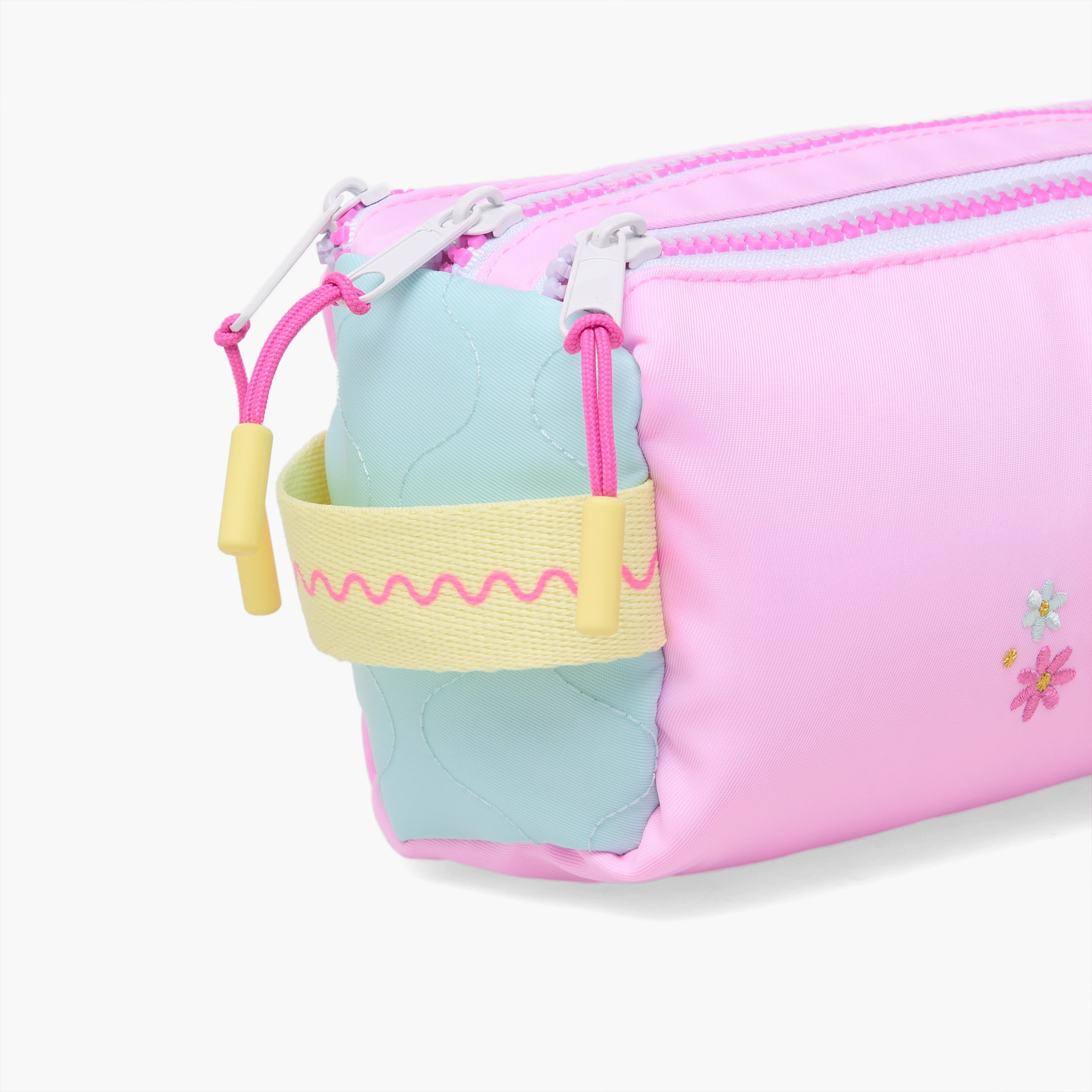 مقلمة بتصميم بارز وسحاب إغلاق من مايفير-school-stationery-pencilcases-image-4