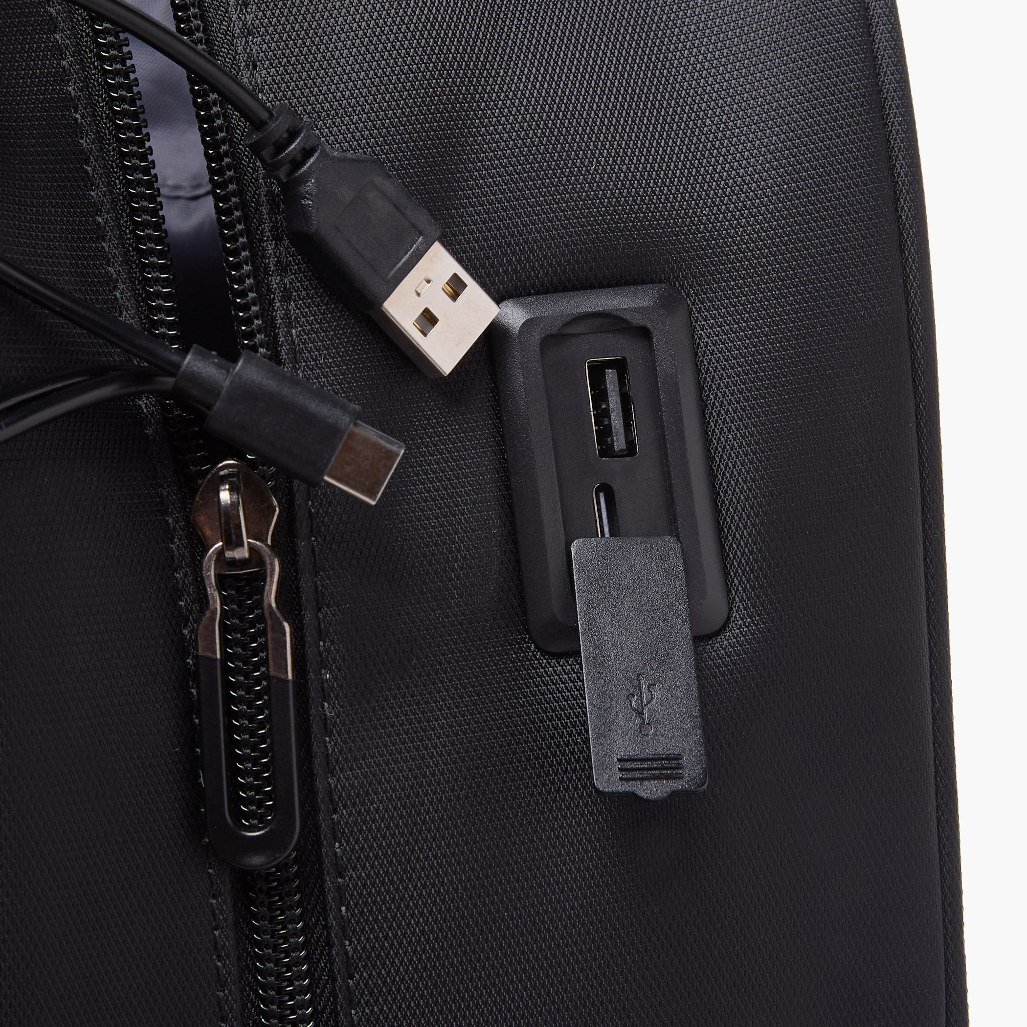 شنطة ترولي سادة بمقبض قابل للسحب للأولاد بعمر 8 -13 سنة - 18.5 بوصة-school-bagsandbackpacks-trolleybags-image-6