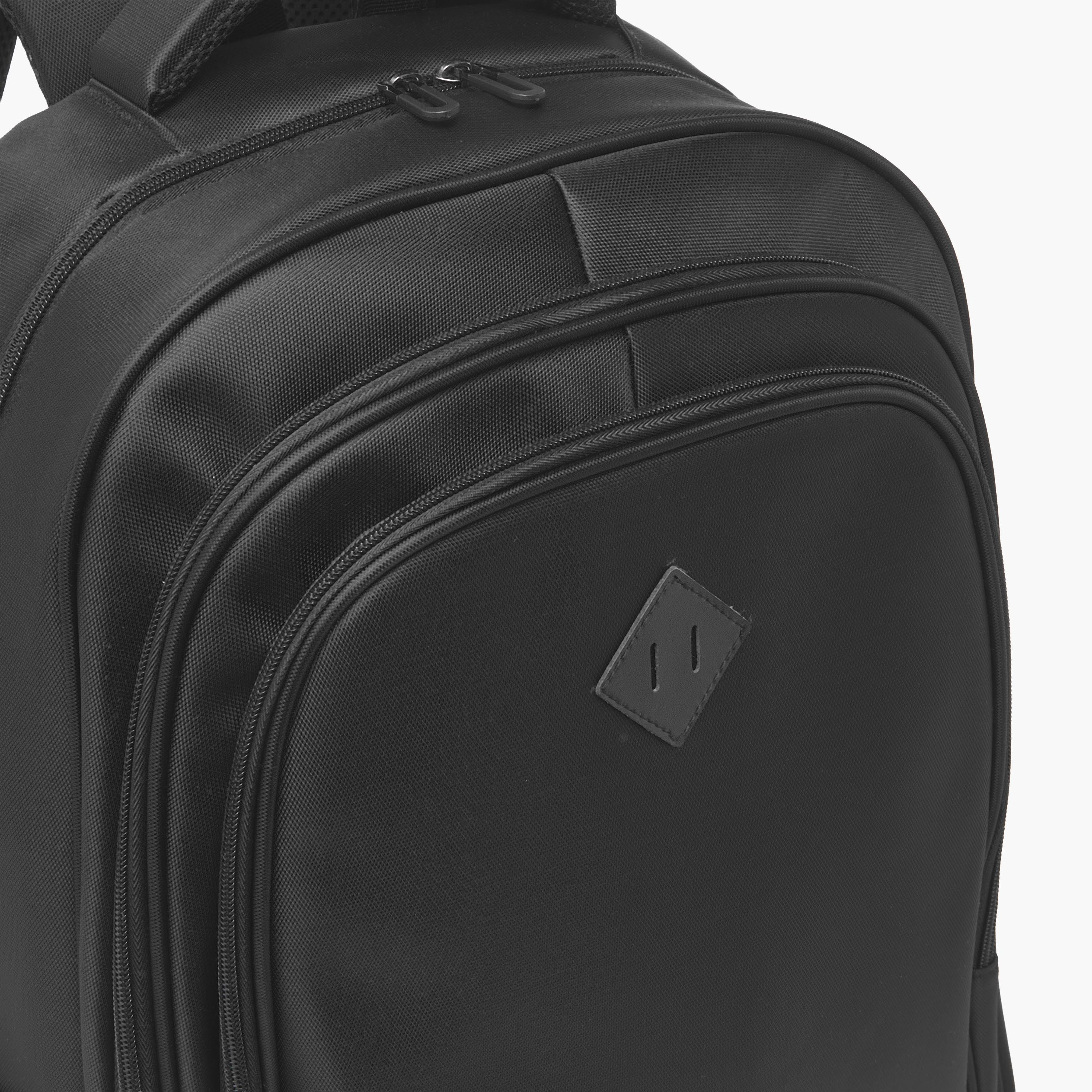 شنطة ظهر سادة بأحزمة مبطنة للأولاد بعمر 8-13سنة - 18.5 بوصة-school-bagsandbackpacks-backpacks-image-3