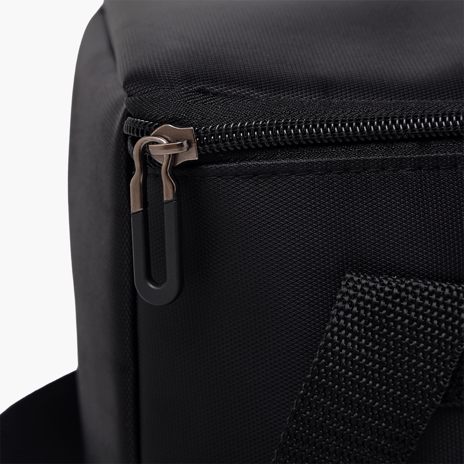 Solid Lunch Bag for Boys 8-13 Years with Strap Handle-school-lunchessentials-lunchbags-image-5