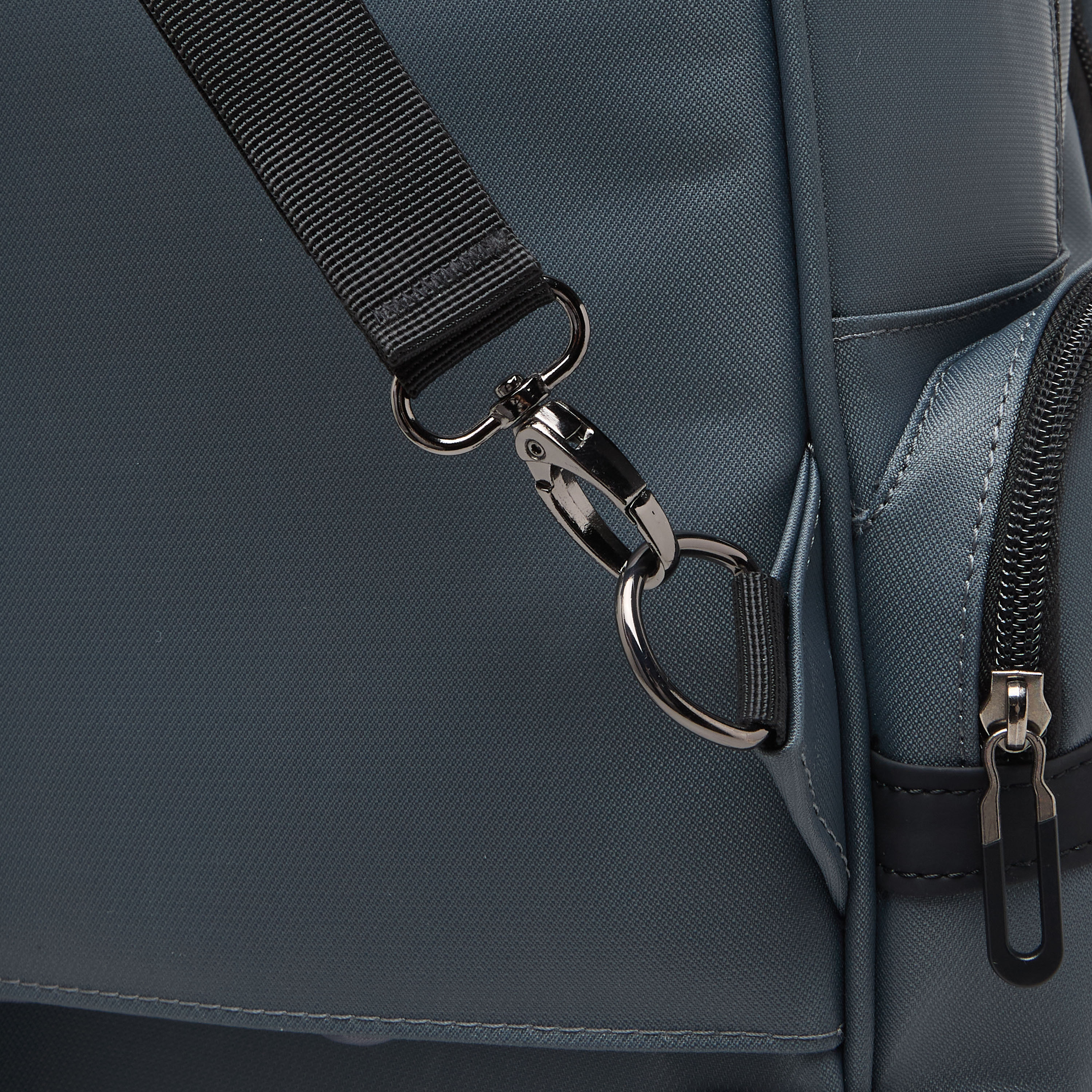 شنطة ظهر ترولي سادة بمقبض سحب للأولاد من 8 - 13 سنة - 18 بوصة-school-bagsandbackpacks-trolleybags-image-14