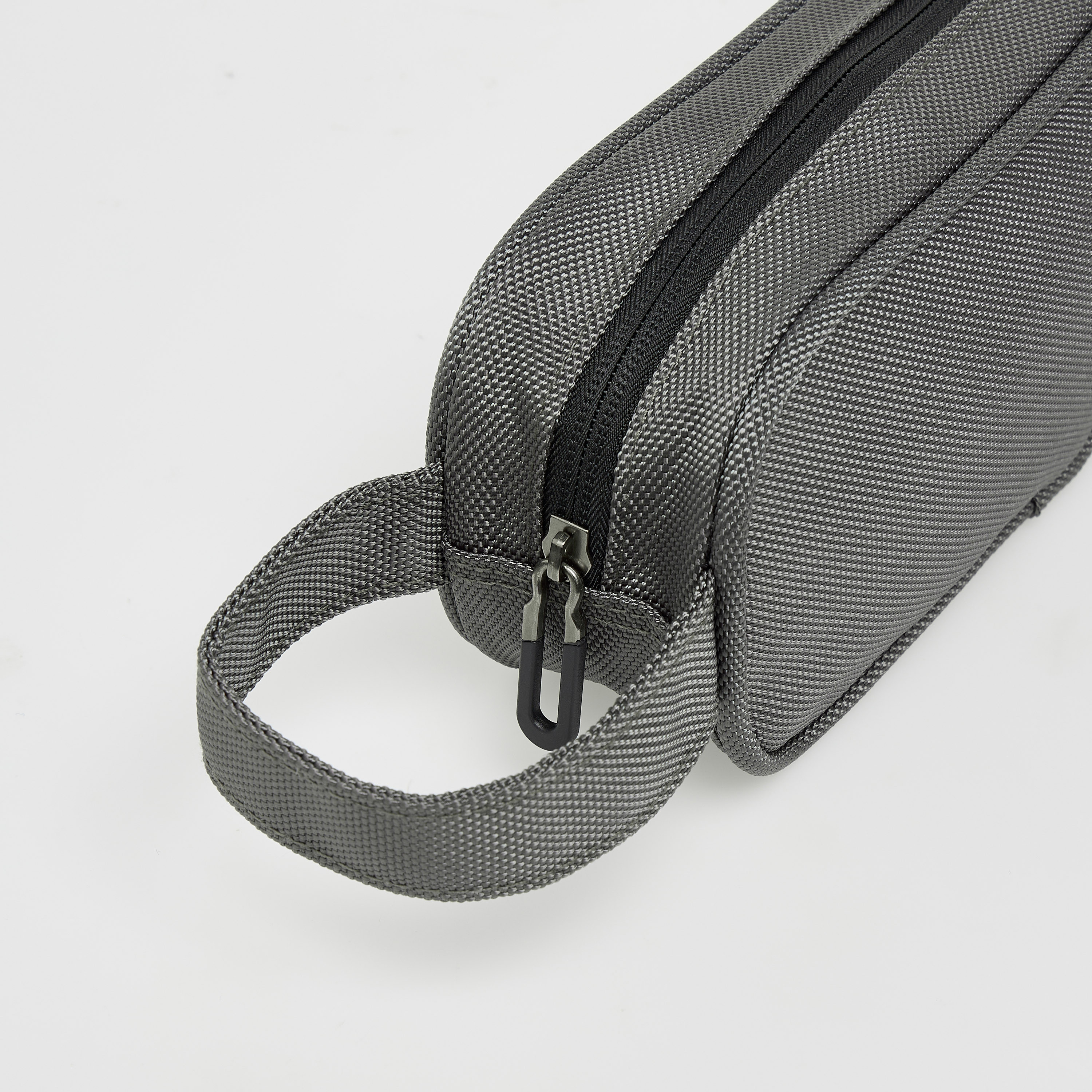 مقلمة قرطاسية سادة بسحاب إغلاق آمن-school-stationery-pencilcases-image-4