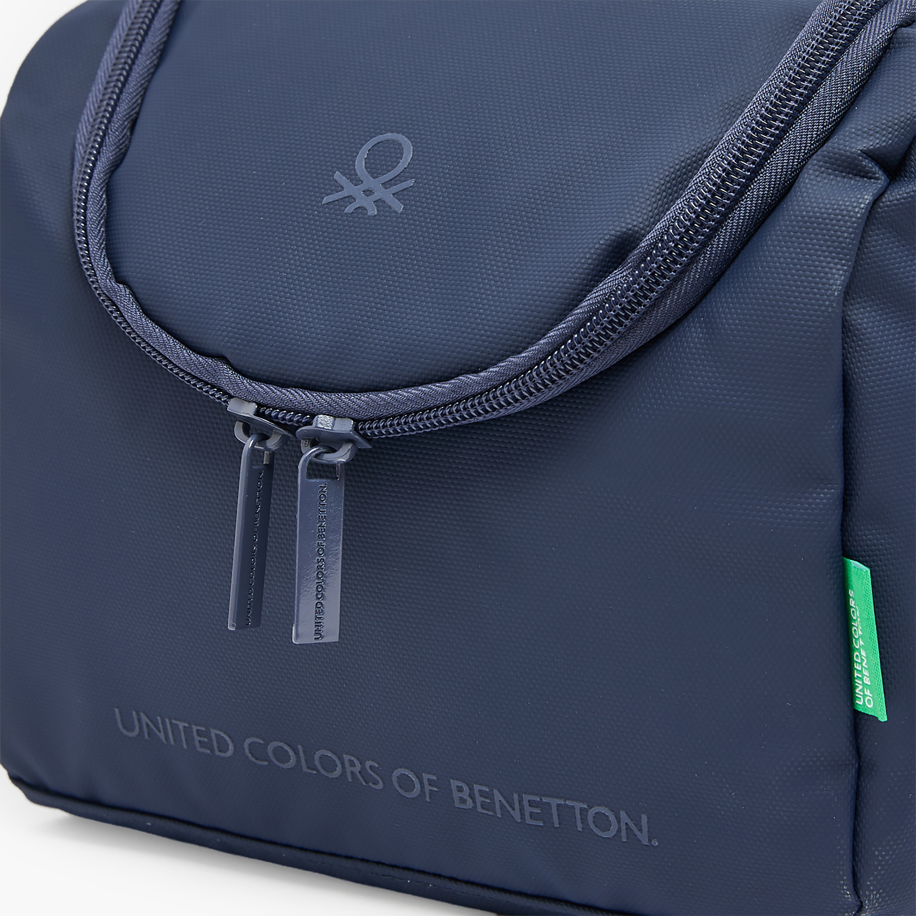 United Colors of Benetton Solid Lunch Bag for Boys 8-13 Years with Adjustable Strap-school-lunchessentials-lunchbags-image-2