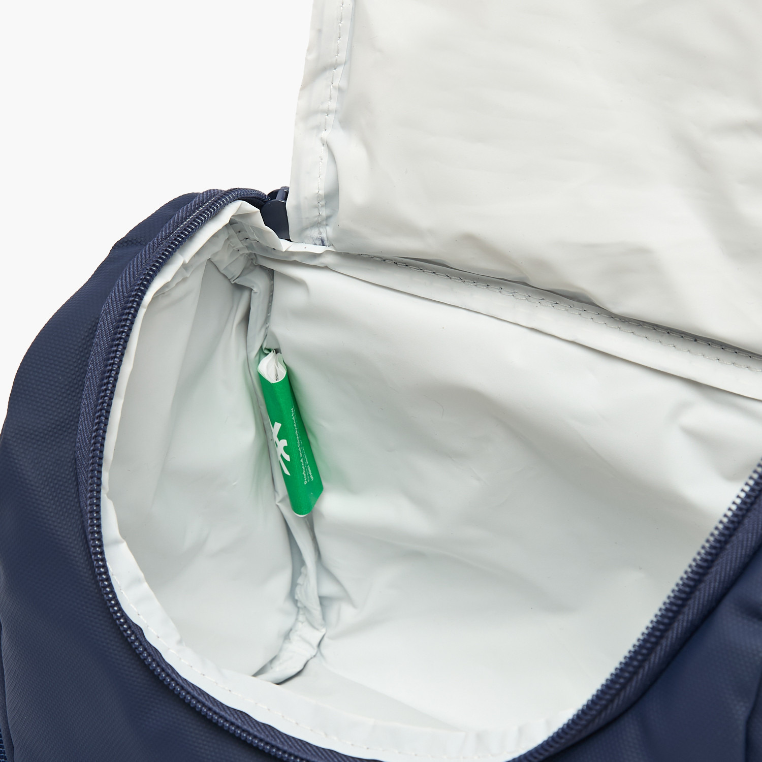 United Colors of Benetton Solid Lunch Bag for Boys 8-13 Years with Adjustable Strap-school-lunchessentials-lunchbags-image-4