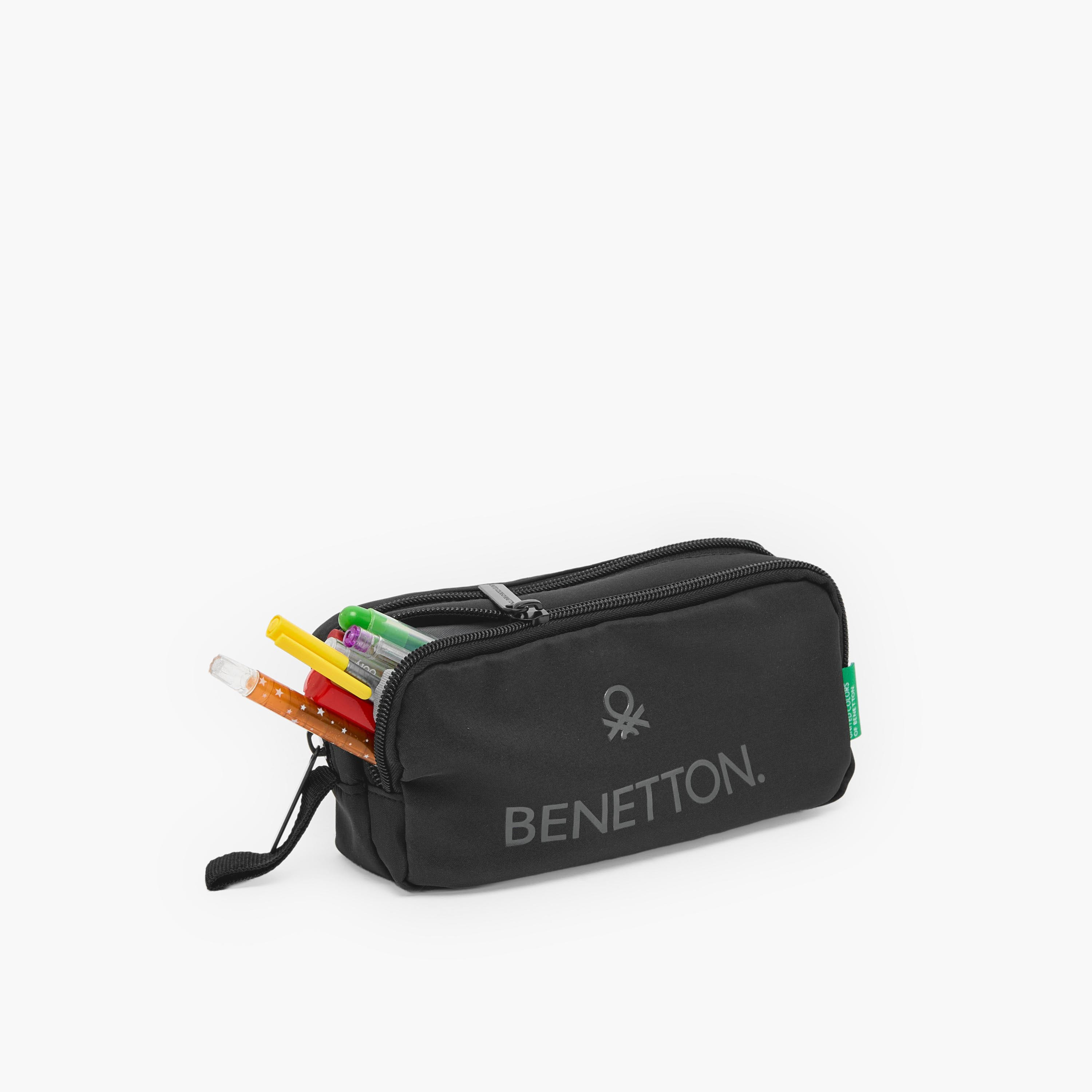 مقلمة بقسمين وطبعات شعار من يونايتد كلرز أوف بينيتون-school-stationery-pencilcases-image-5