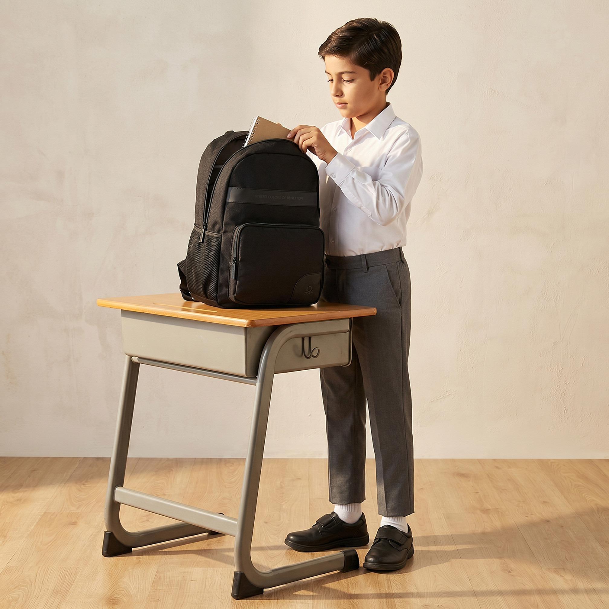 United Colors of Benetton Solid Backpack for Boys 8-13 Years with Adjustable Straps - 17 inches-school-bagsandbackpacks-backpacks-image-3