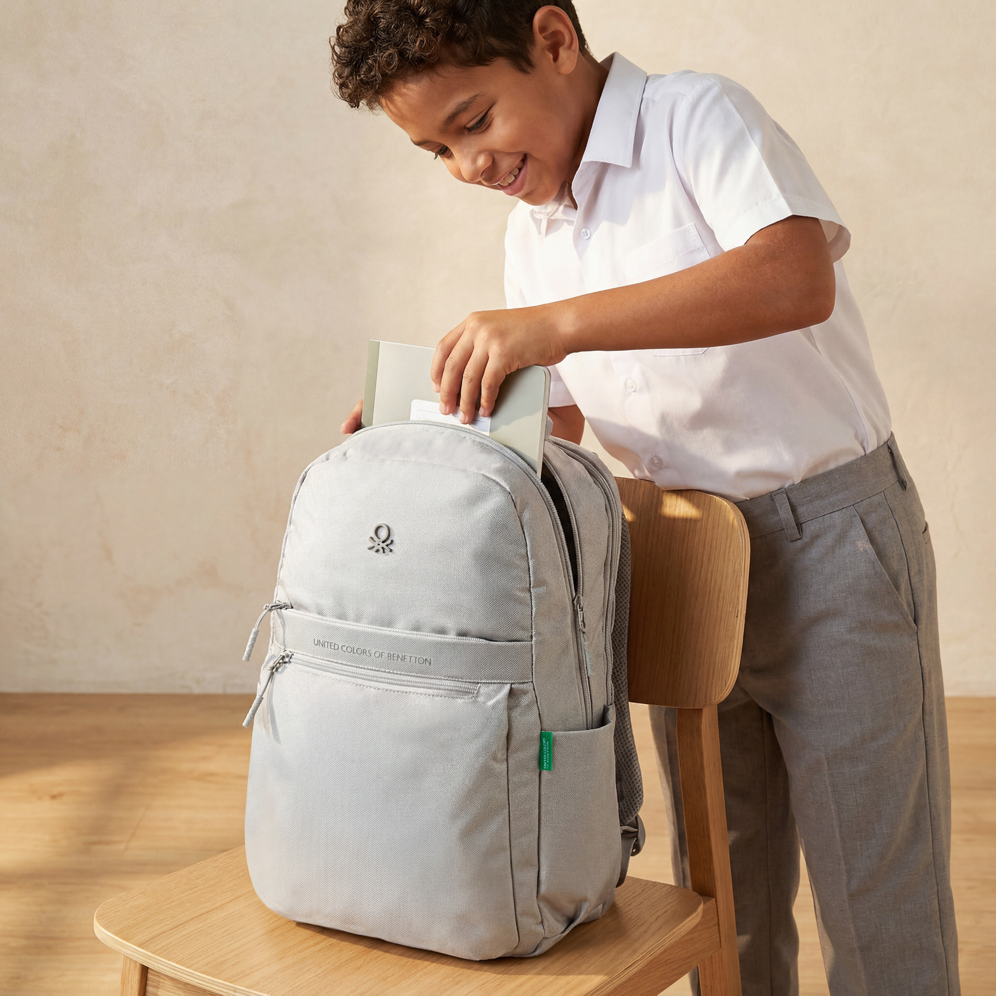United Colors of Benetton Solid Backpack for Boys 8-13 Years with Padded Straps - 16.9 inch-school-bagsandbackpacks-backpacks-image-3