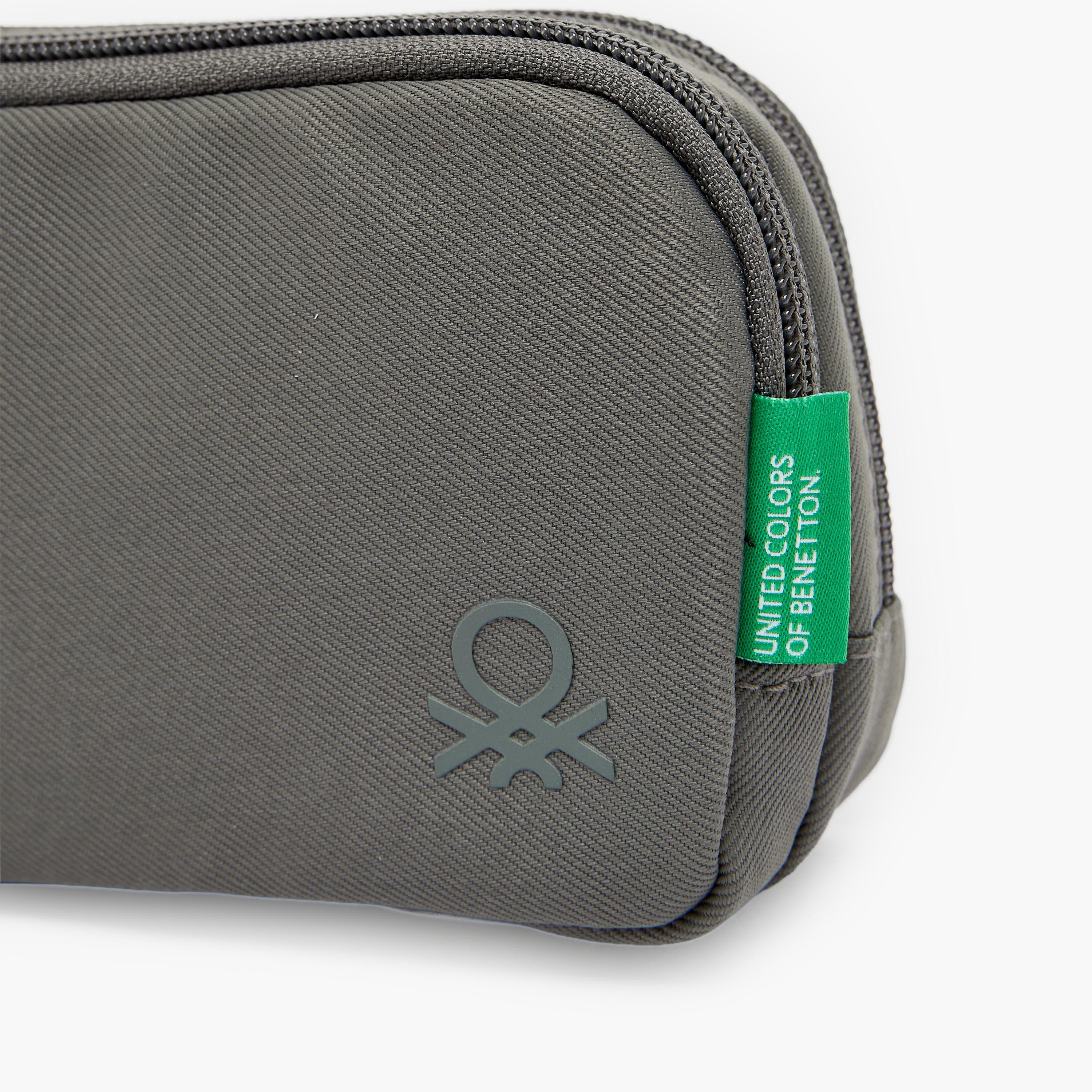 مقلمة سادة بقسمين من يونايتد كولورز أوف بينيتون-school-stationery-pencilcases-image-6