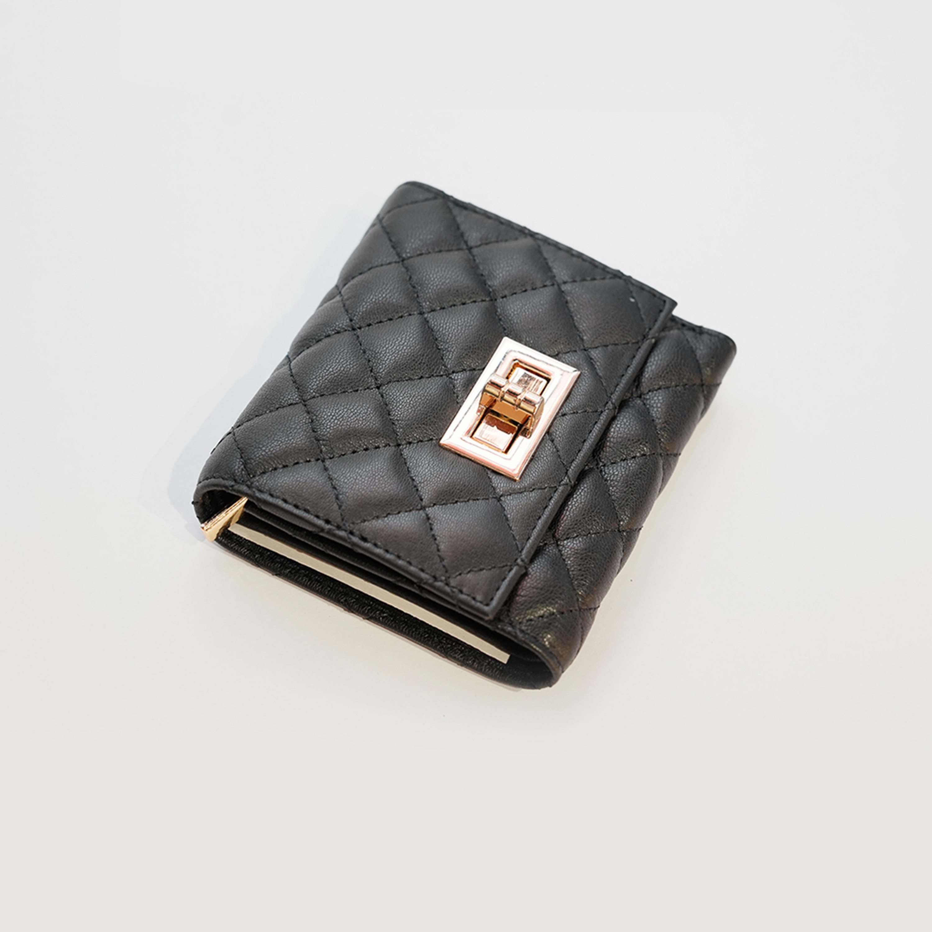 Clarks Quilted Wallet with Twist Lock Closure-women-bagsandwallets-wallets-image-4