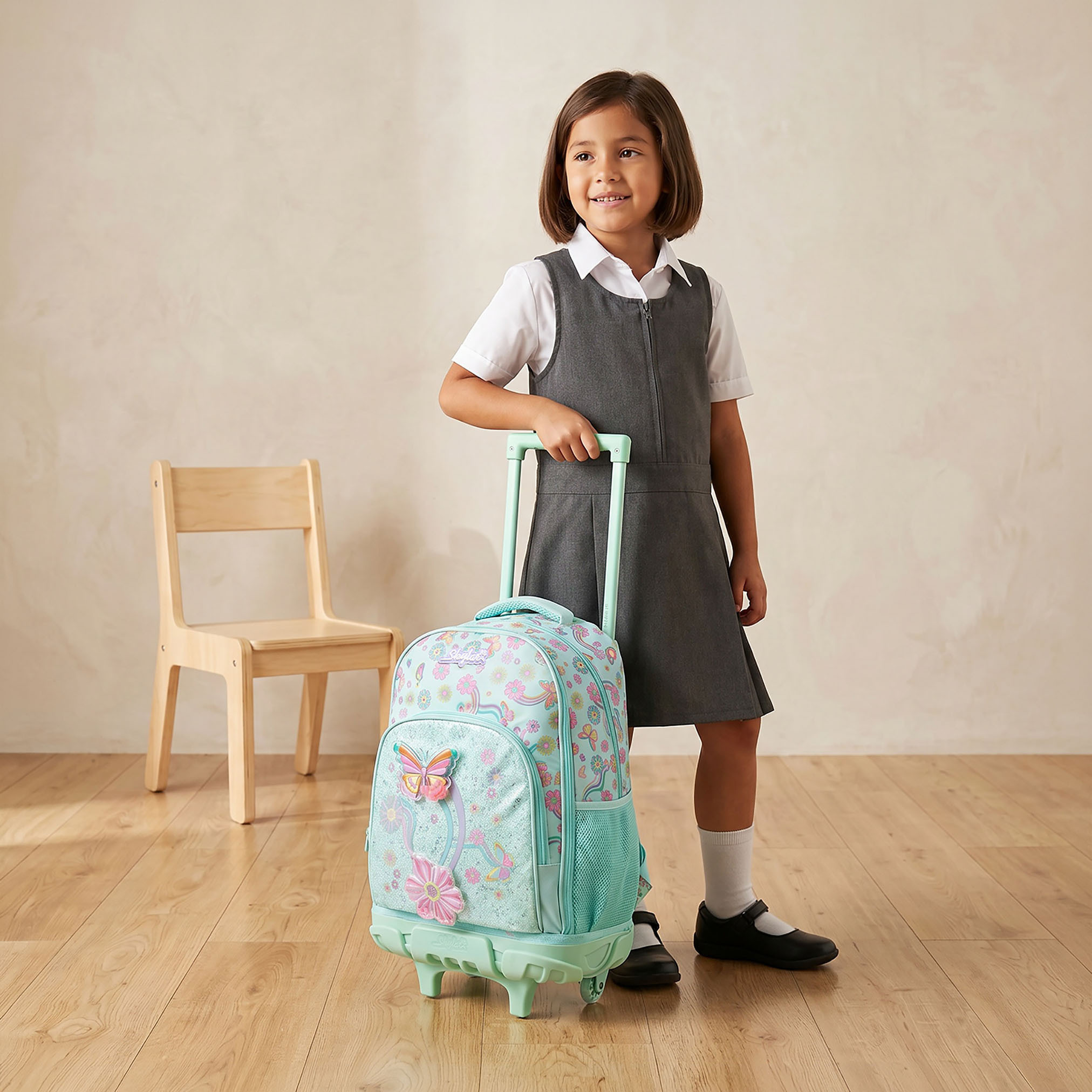 شنطة ترولي بطبعة فراشة للبنات من 5 إلى 8 سنوات مع مقبض قابل للسحب من سكاي لار - 17 بوصة-school-bagsandbackpacks-trolleybags-image-3