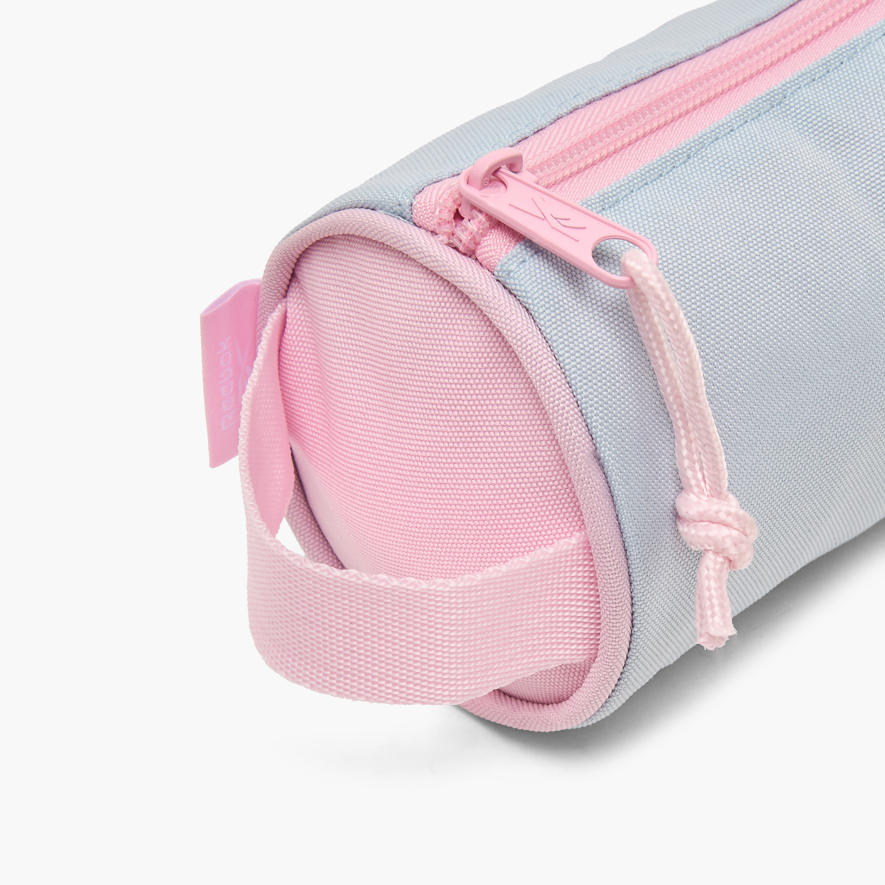 مقلمة بطبعات شعار وسحاب إغلاق من ريبوك-school-stationery-pencilcases-image-5