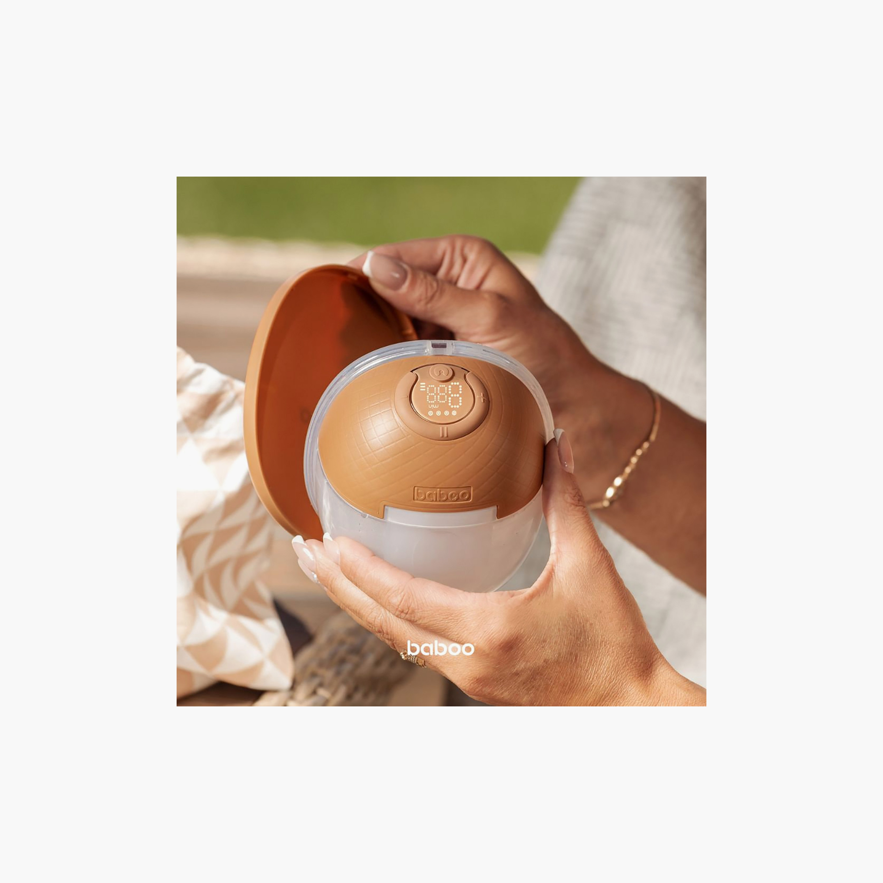 Baboo Double Electric Wearable Hands-Free Breast Pump W10 - 360 ml - Cacao-baby-feeding-breastfeedingandcare-image-2