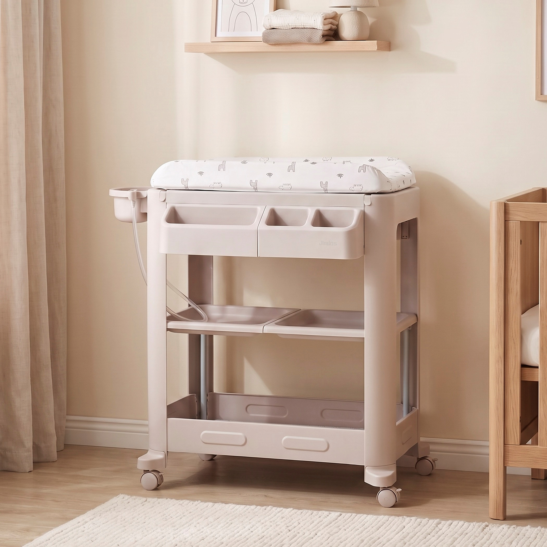 طاولة غيار بطبعات سفاري من جونيورز - 62x79x97 سم-baby-bathandcare-changingtables-image-2