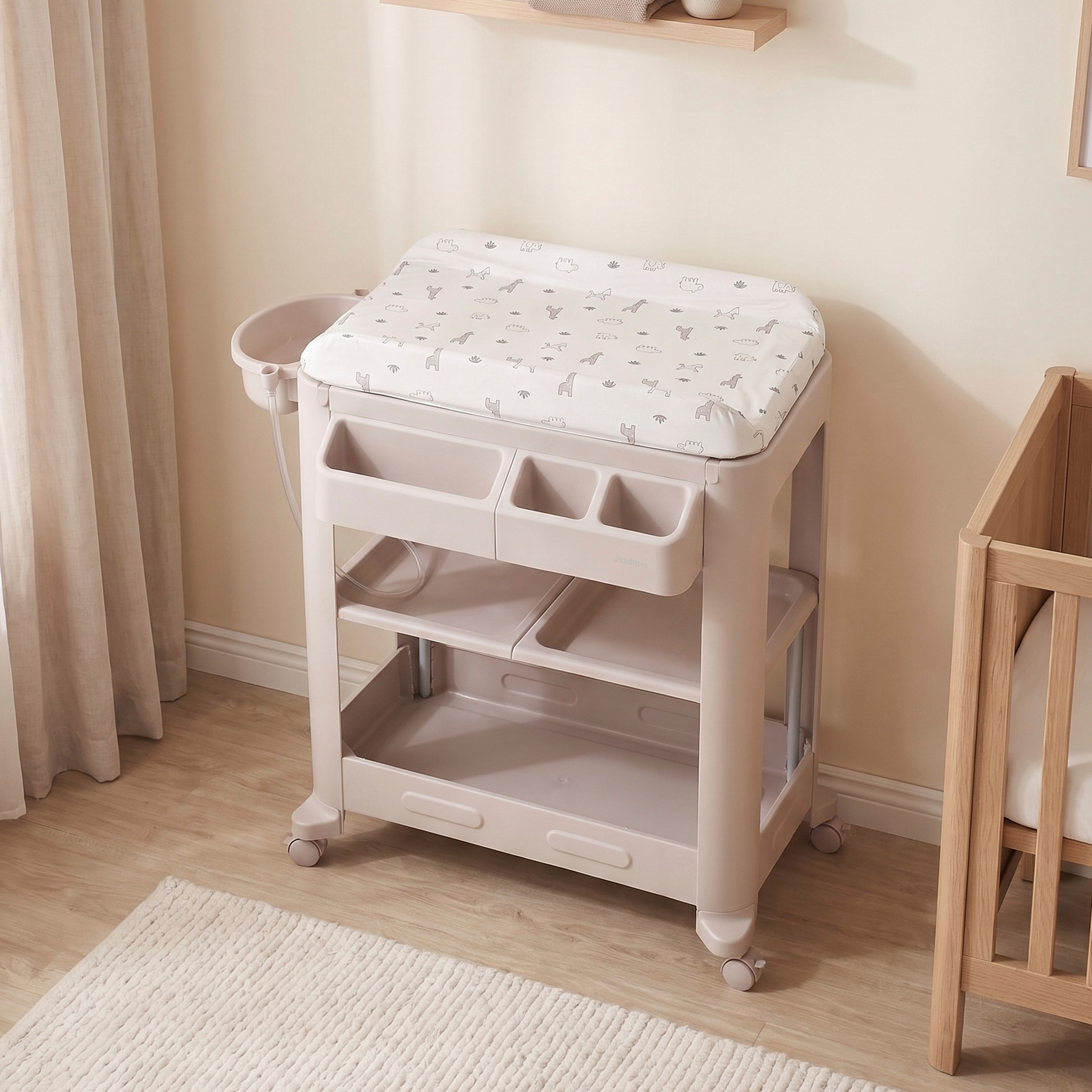 طاولة غيار بطبعات سفاري من جونيورز - 62x79x97 سم-baby-bathandcare-changingtables-image-3