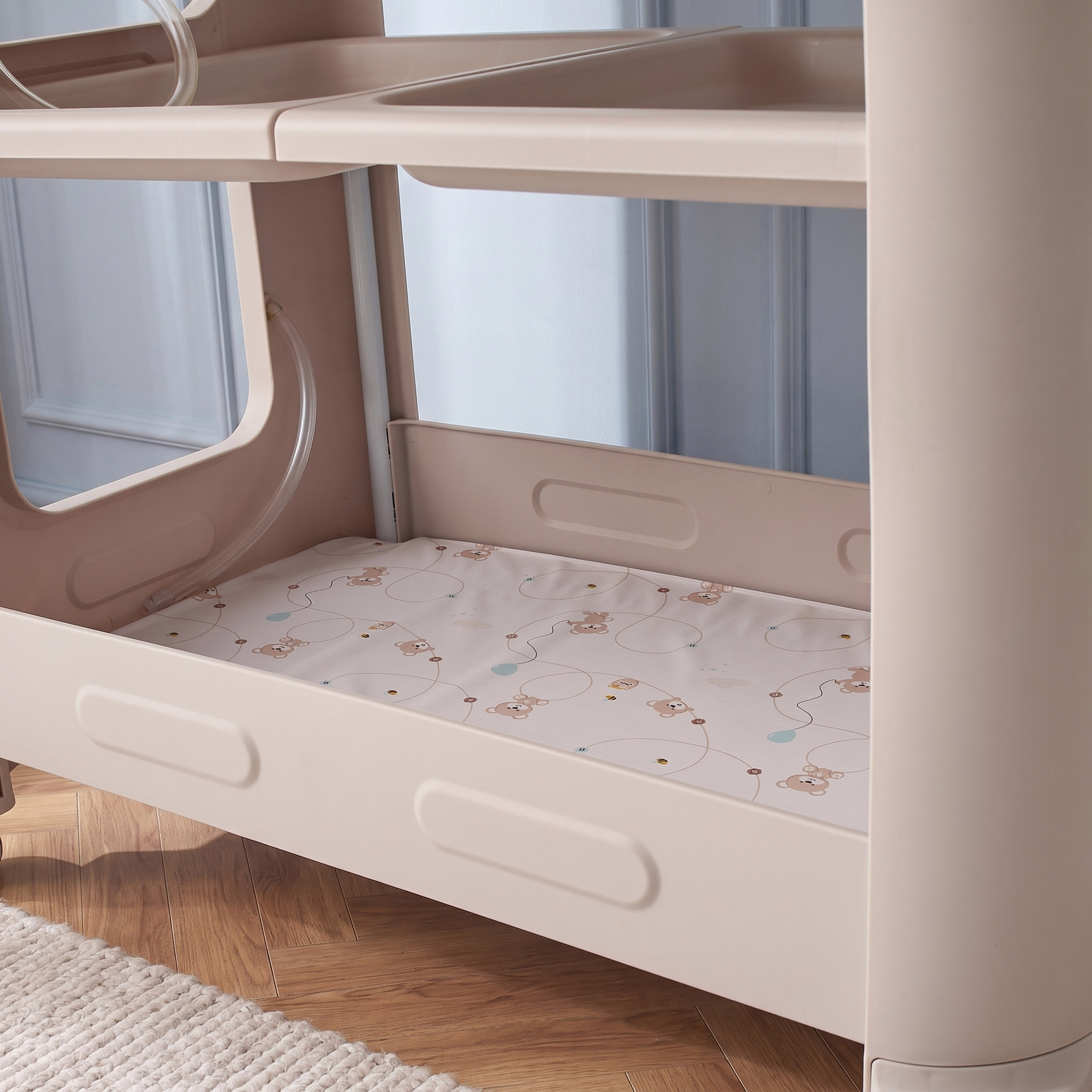 طاولة غيار بطبعات سفاري من جونيورز - 62x79x97 سم-baby-bathandcare-changingtables-image-12